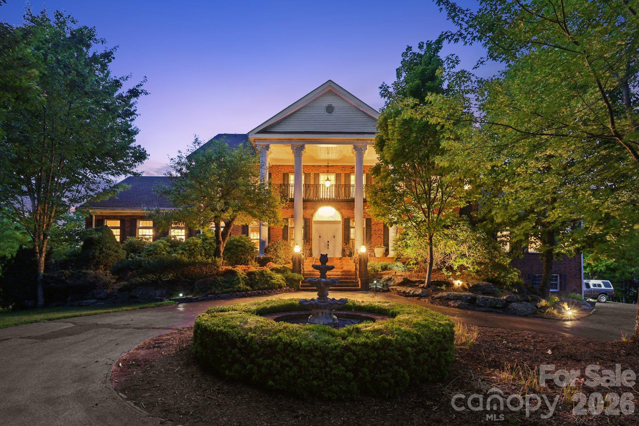Single Family Residence at 2040 Sorrento Drive, Boone, photo 2 of 42