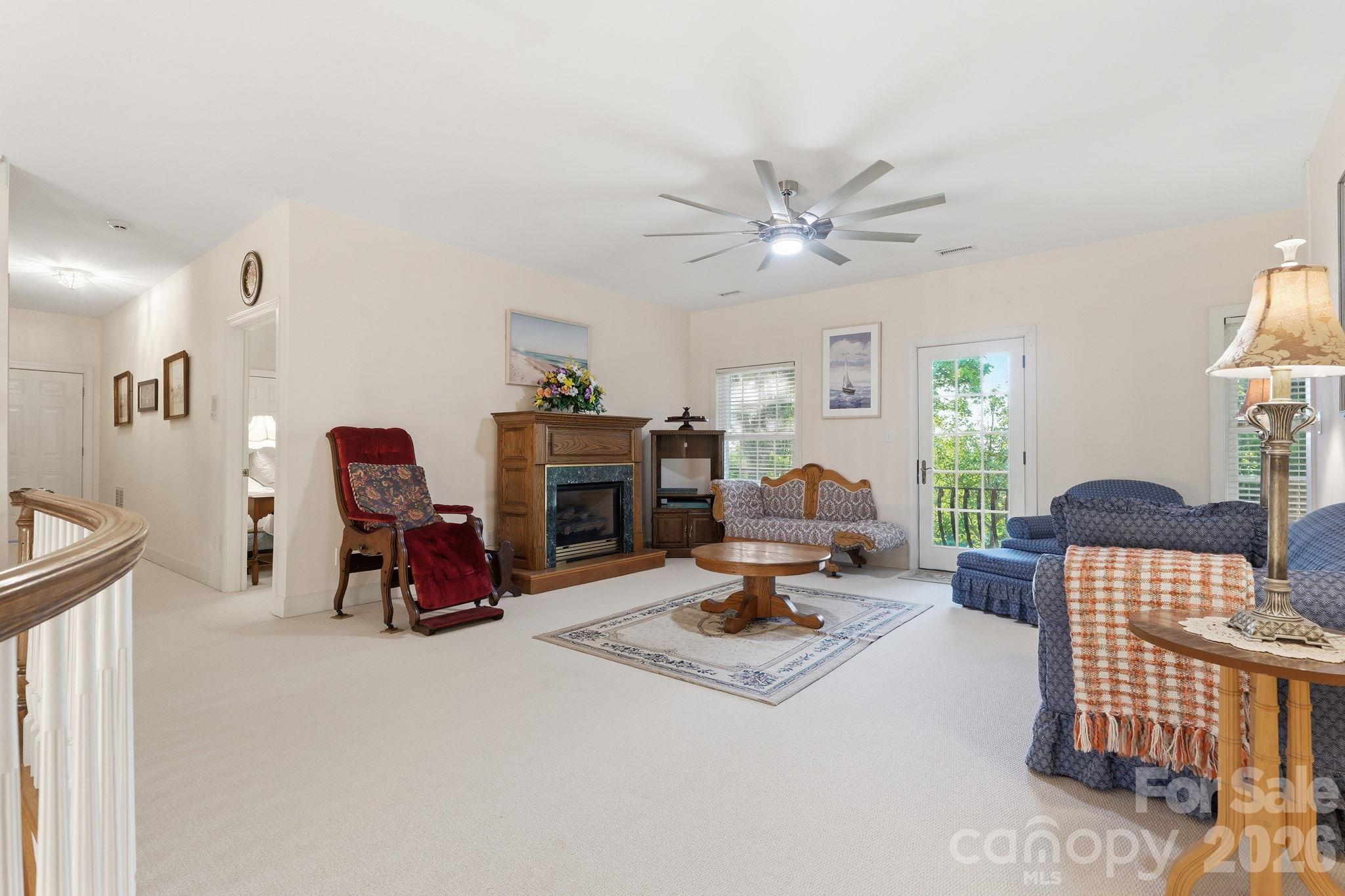 Single Family Residence at 2040 Sorrento Drive, Boone, photo 23 of 42