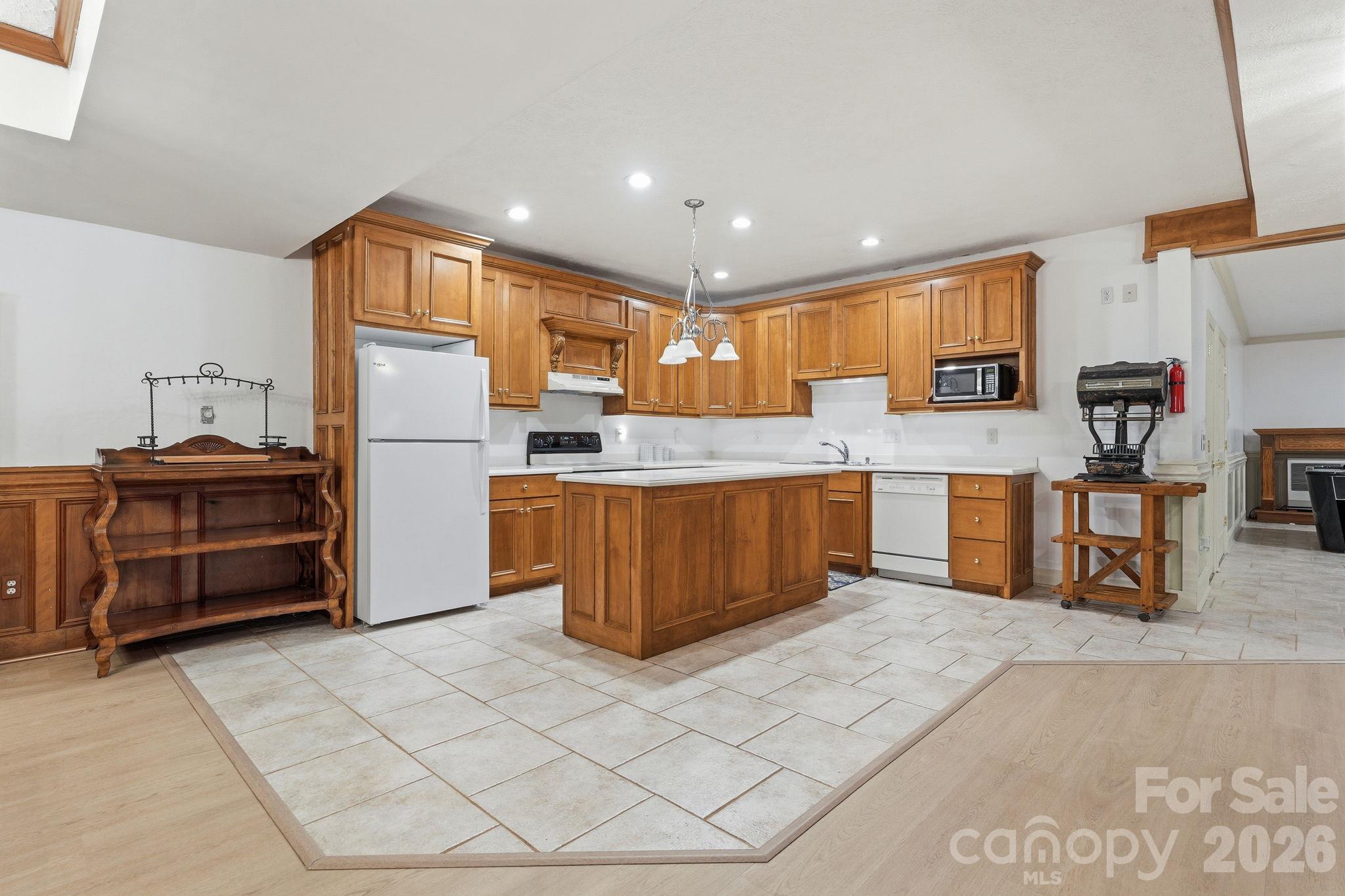 Single Family Residence at 2040 Sorrento Drive, Boone, photo 32 of 42