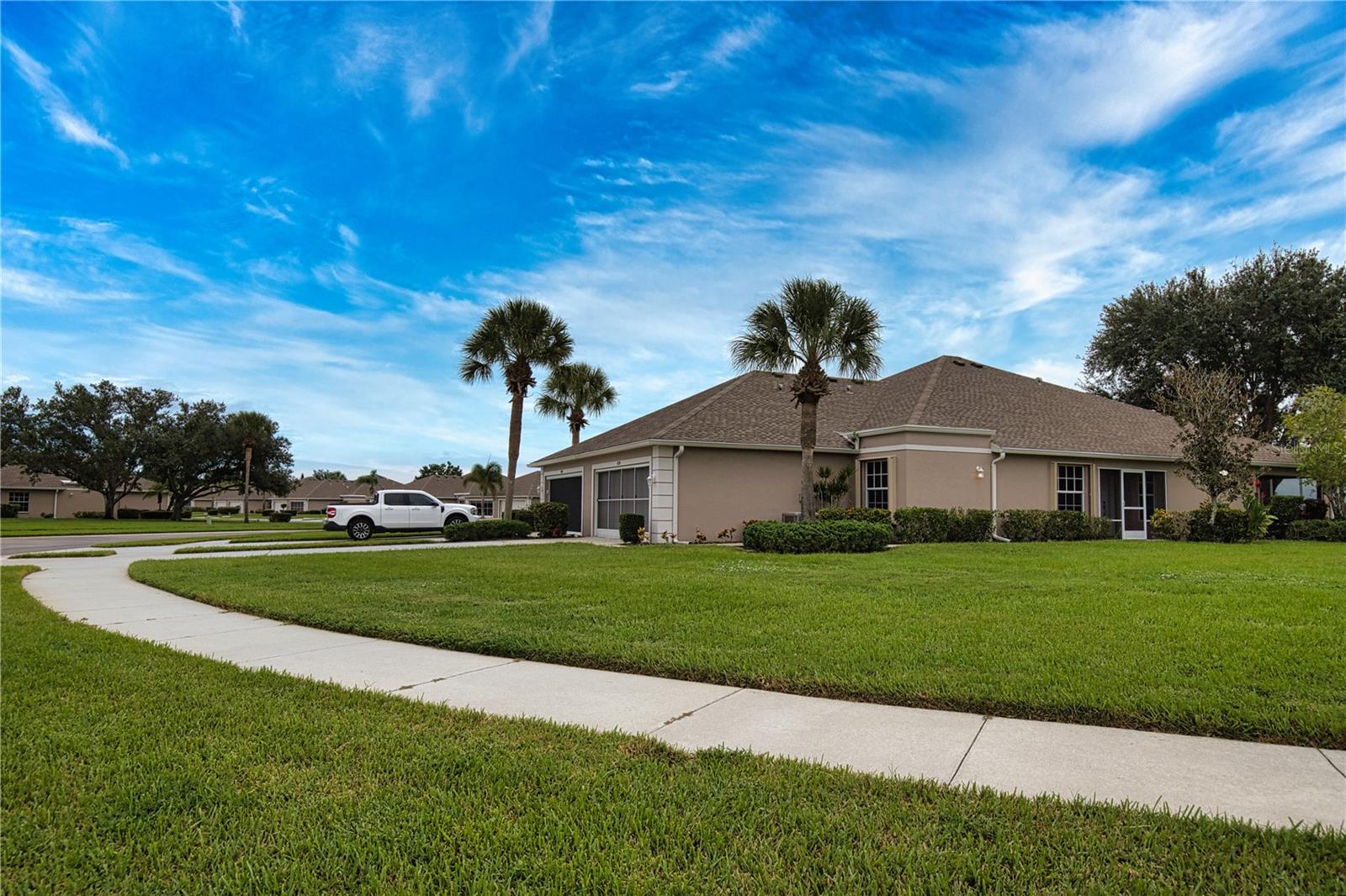 4258 FAIRWAY PL