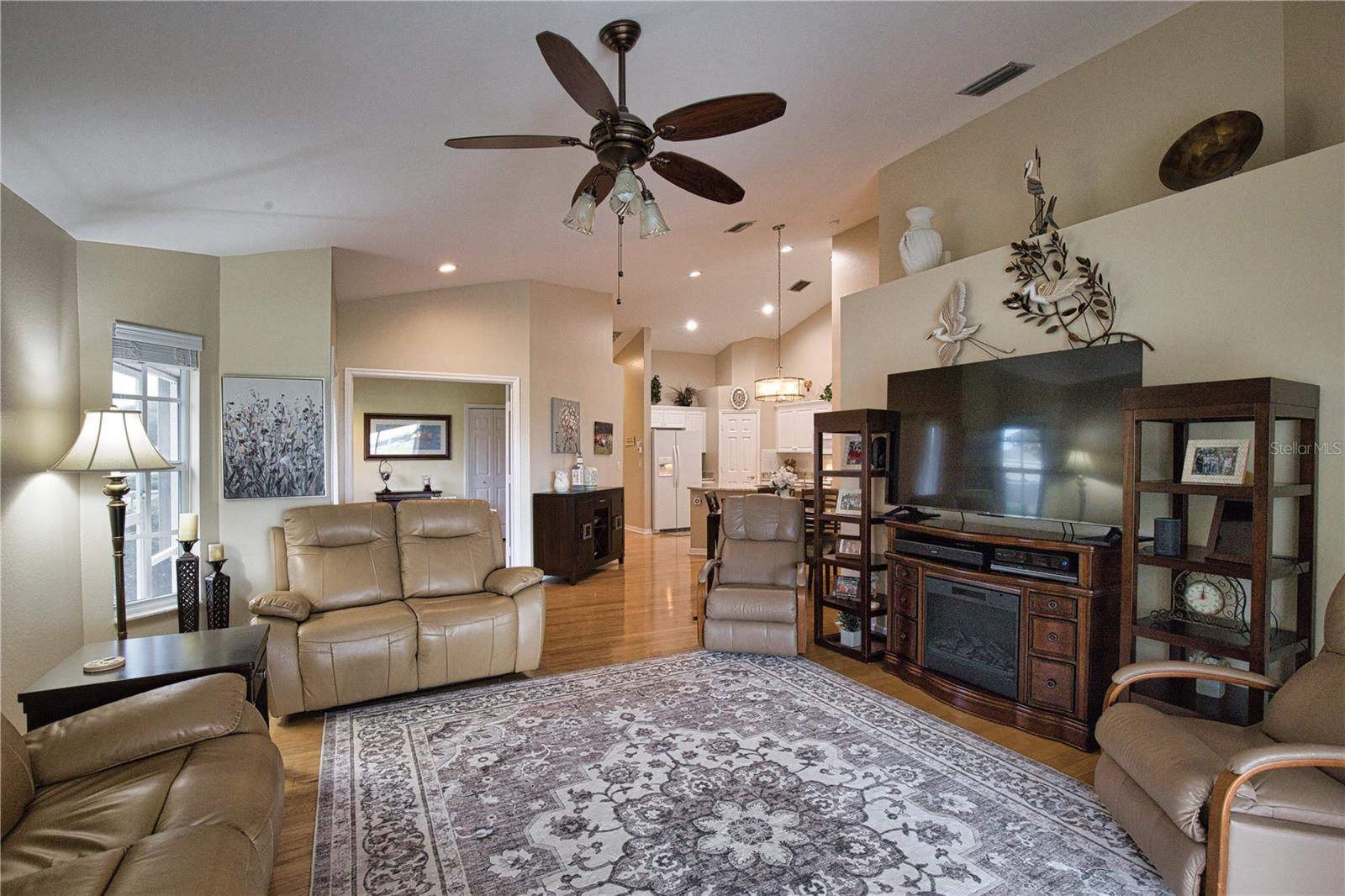 Living Room - 4258 FAIRWAY PL, NORTH PORT