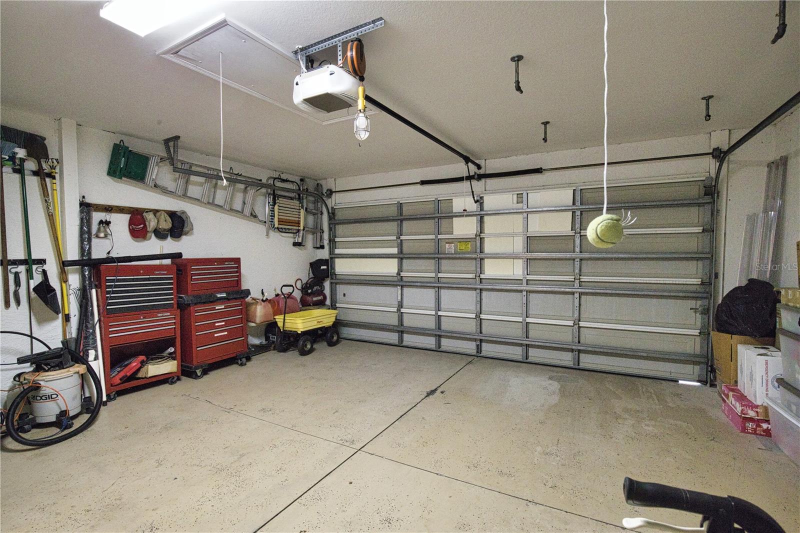 Garage - 4258 FAIRWAY PL, NORTH PORT
