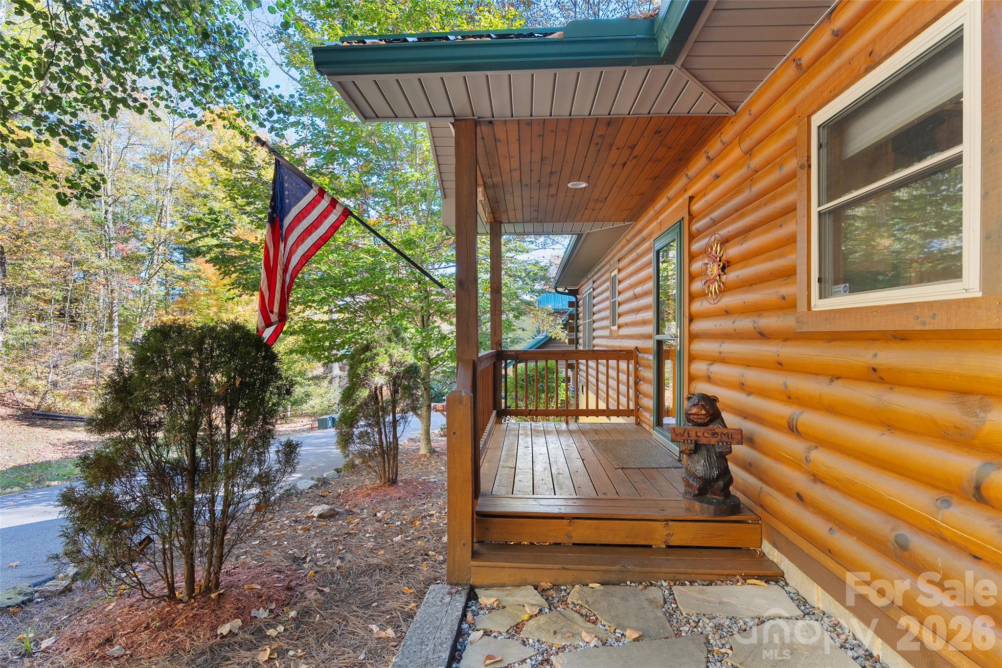 Single Family Residence at 77 Trapper Lane, Waynesville, photo 4 of 39