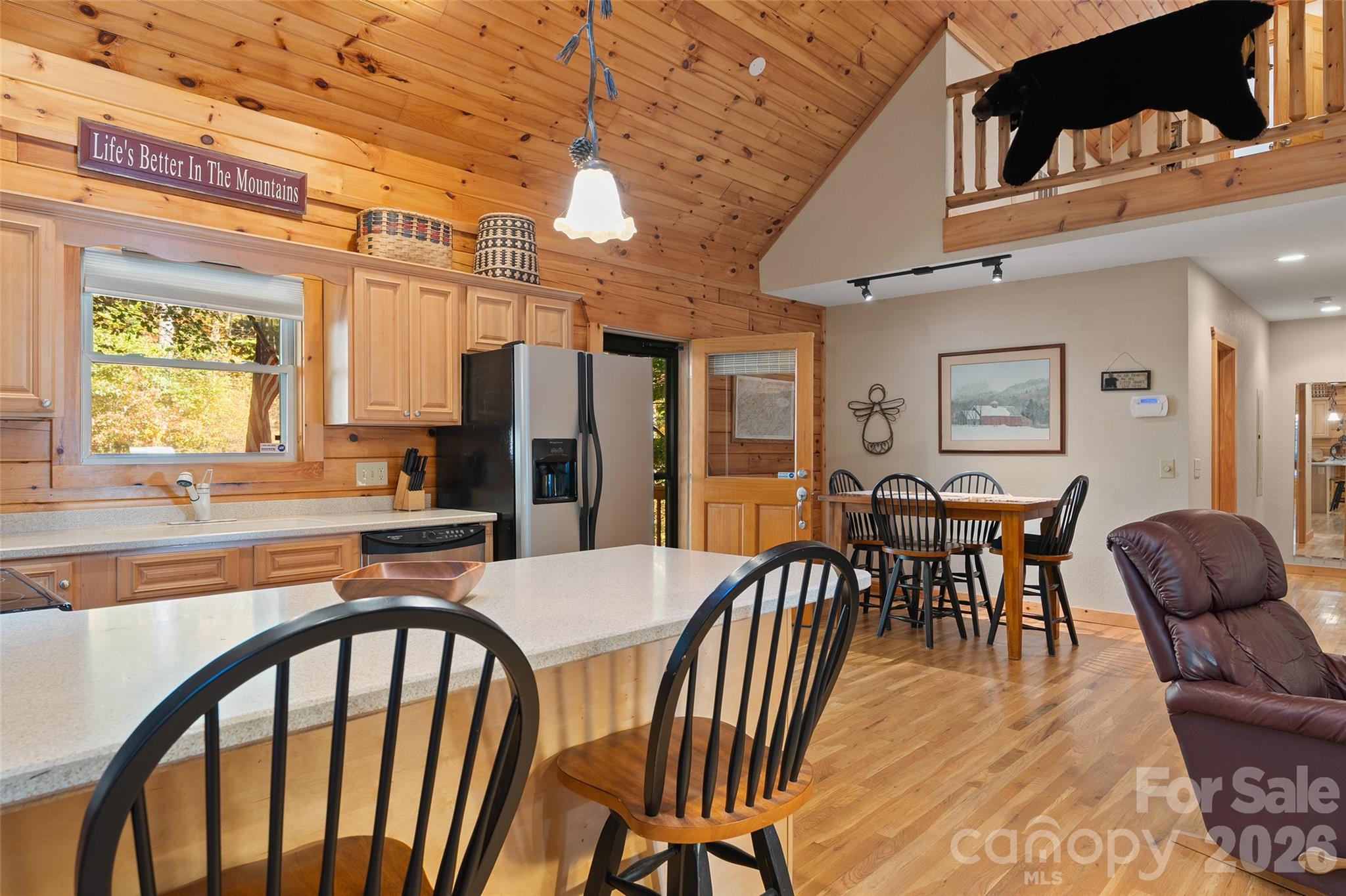 Single Family Residence at 77 Trapper Lane, Waynesville, photo 8 of 39