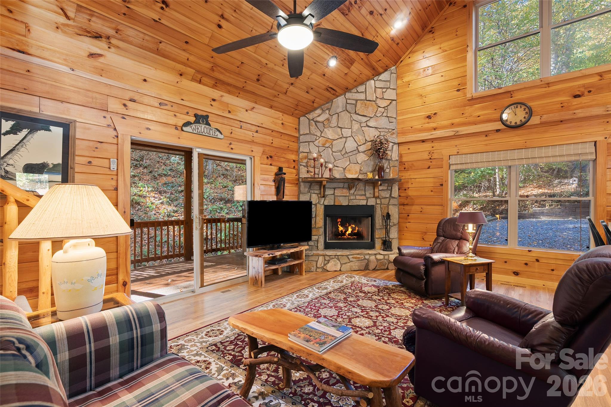 Single Family Residence at 77 Trapper Lane, Waynesville, photo 11 of 39