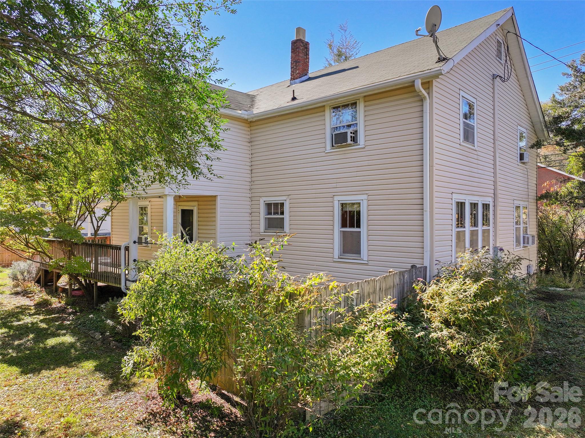 Single Family Residence at 589 Pisgah Drive, Canton, photo 28 of 42