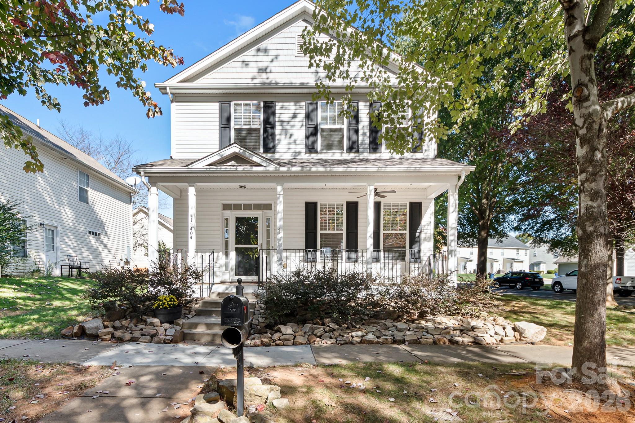 Welcome Home - 15404 Crossing Gate Drive, Cornelius