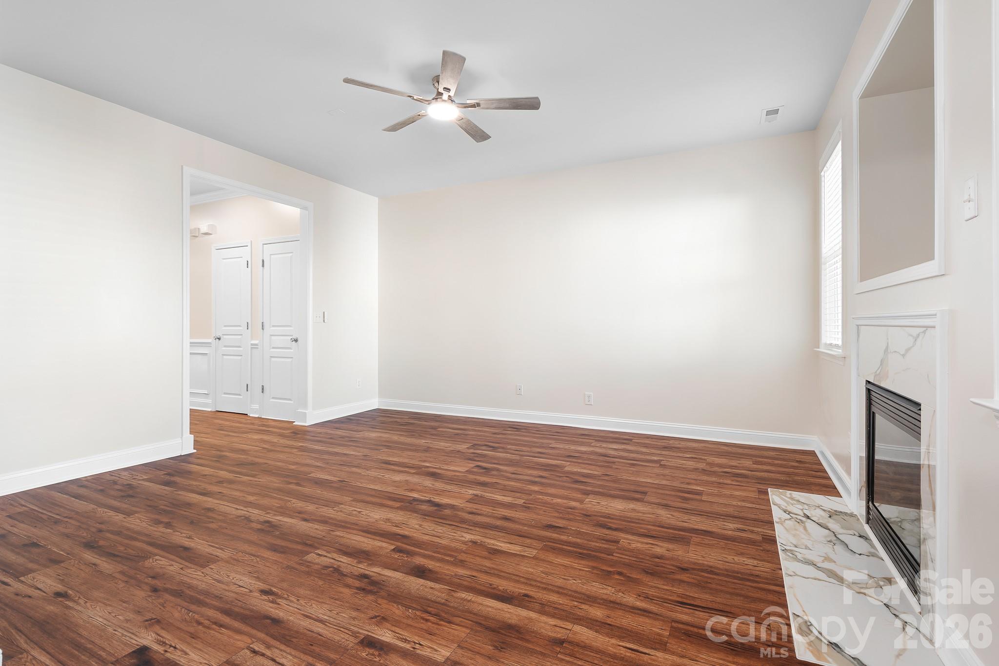 Open Living - 15404 Crossing Gate Drive, Cornelius