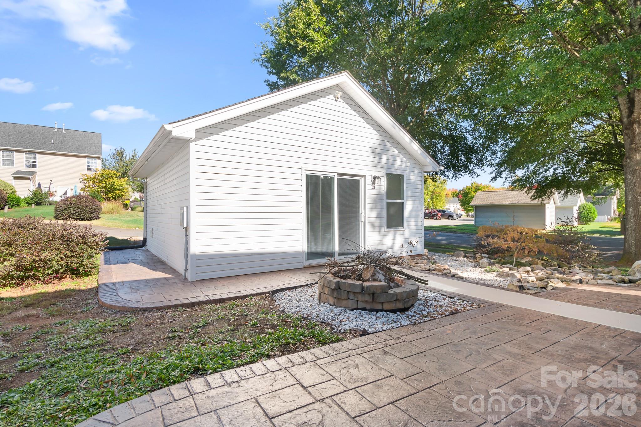 Patio- Afternoon Shade - 15404 Crossing Gate Drive, Cornelius