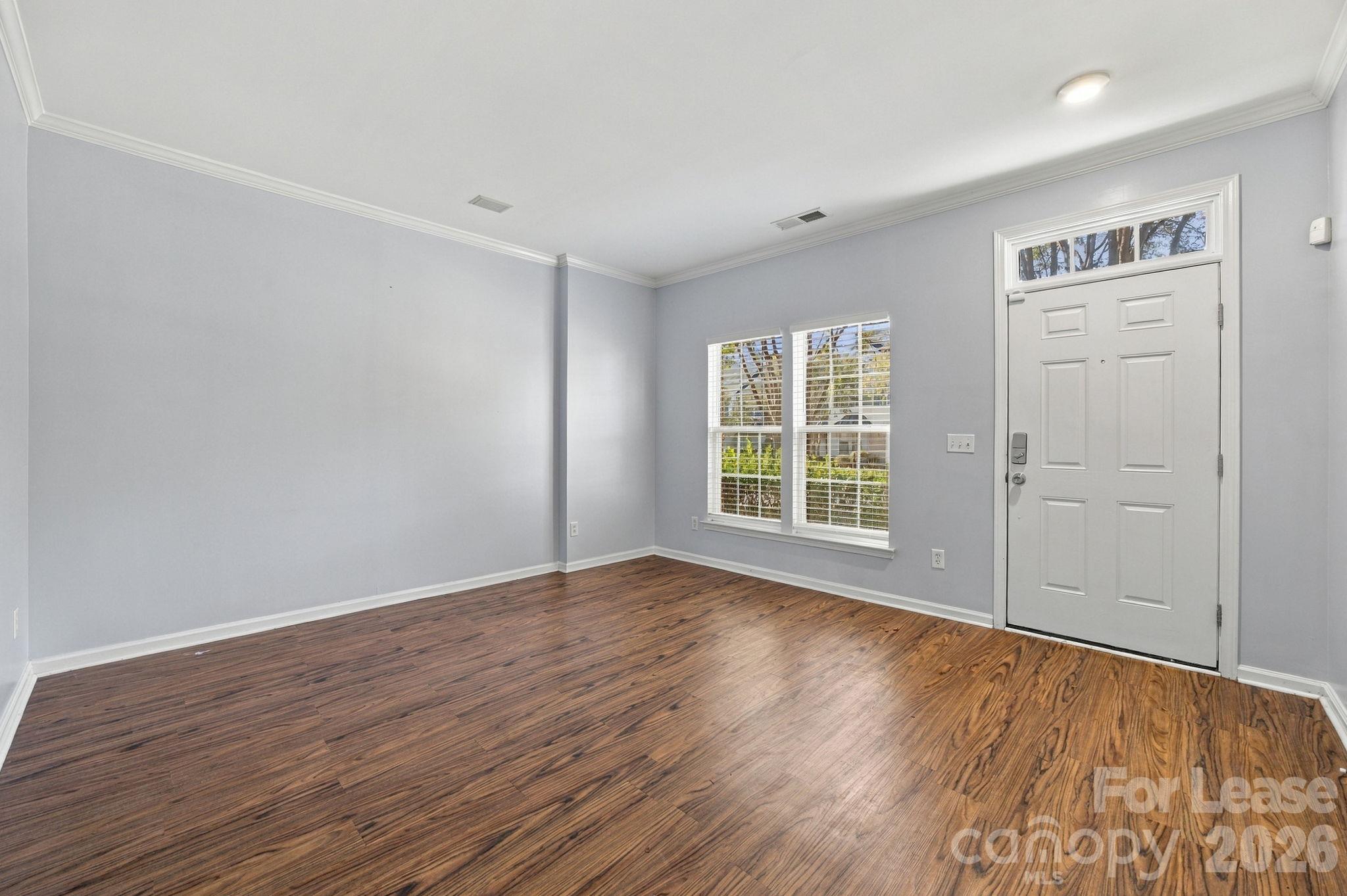 Townhouse at 1802 Robinwood Village Drive, Gastonia, photo 4 of 26