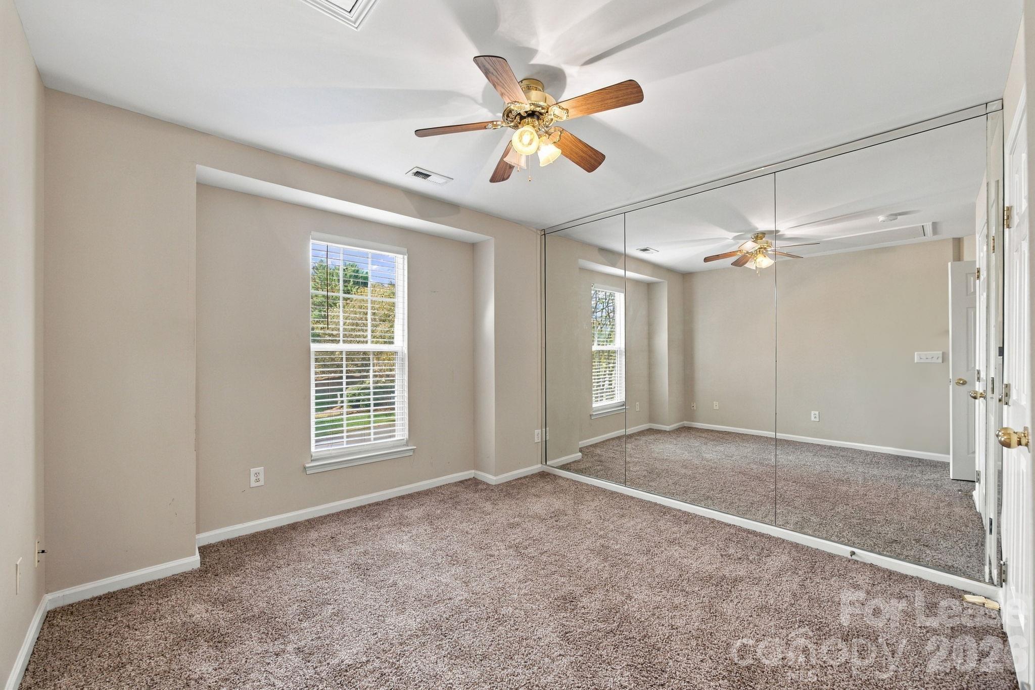 Townhouse at 1802 Robinwood Village Drive, Gastonia, photo 17 of 26