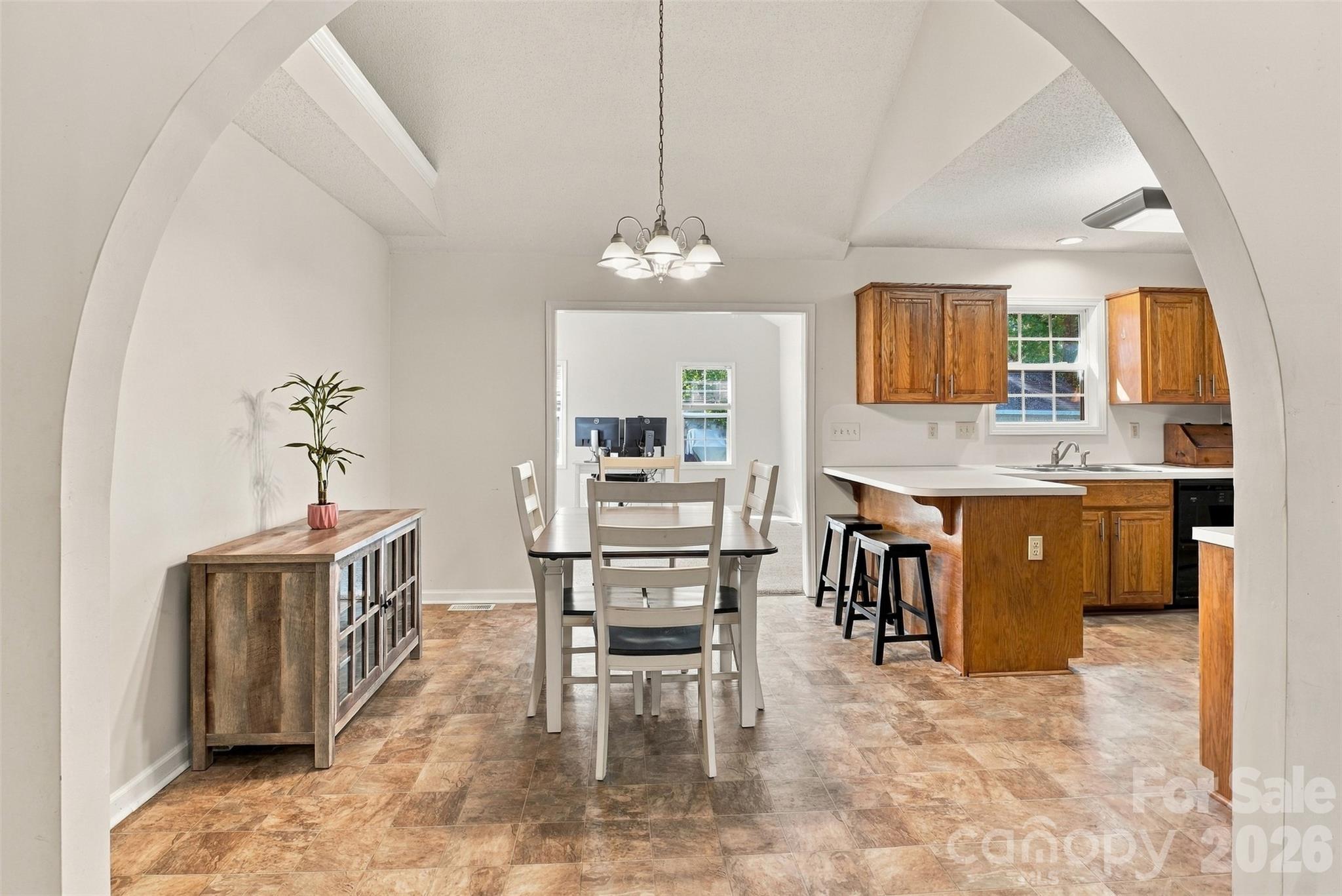 Single Family Residence at 507 Tanner Ridge Court, Rock Hill, photo 15 of 34