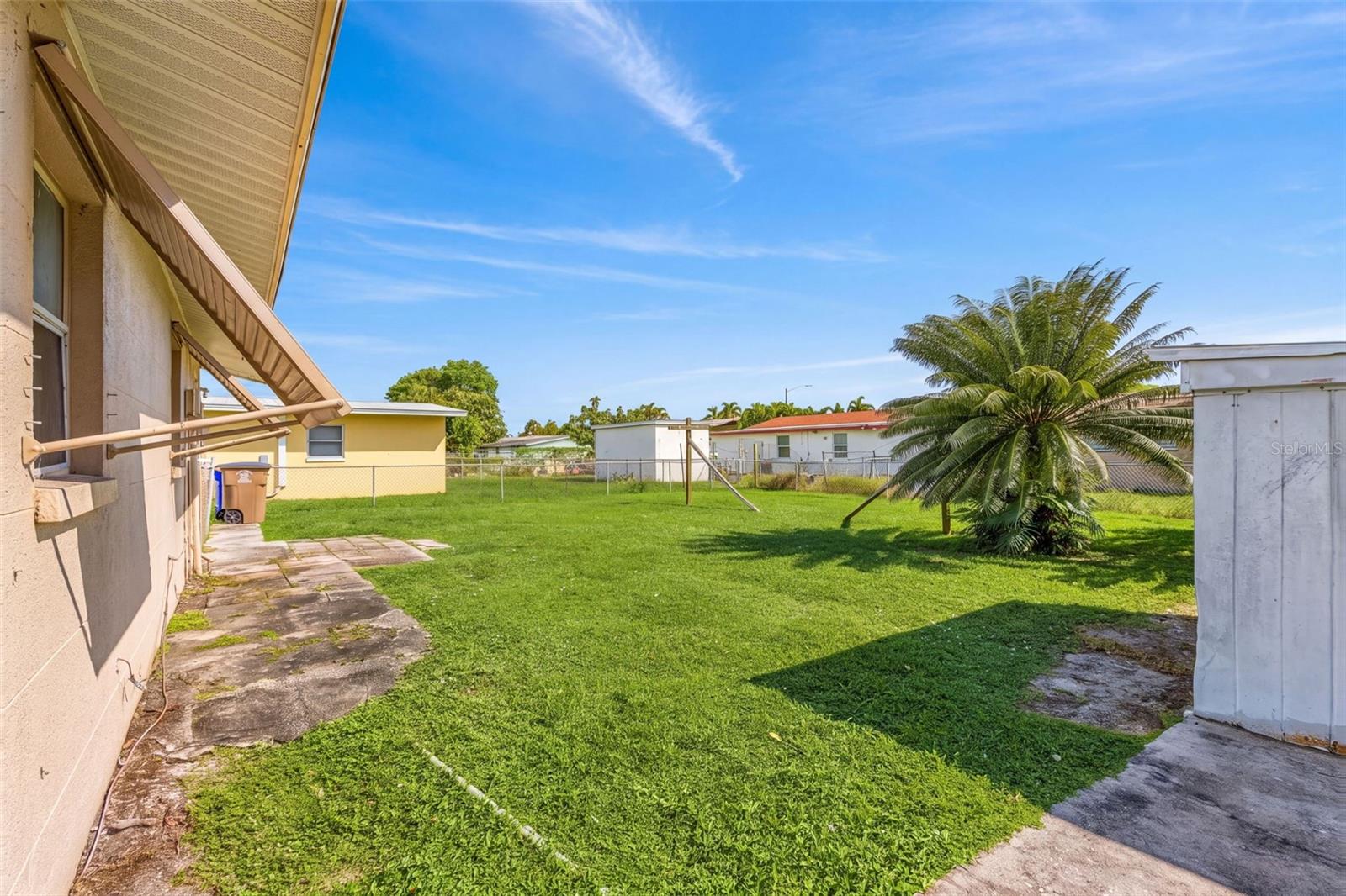 Single Family Residence at 2450 AZTEC DR, FORT MYERS, photo 20 of 25