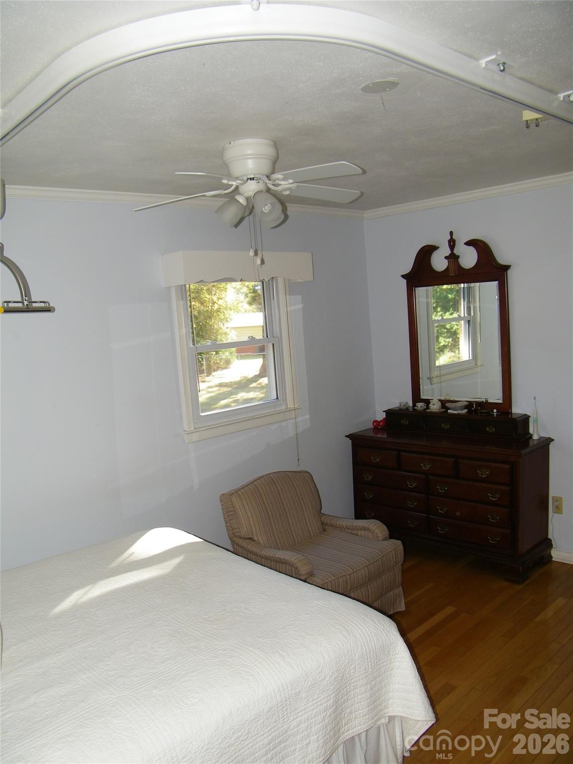 Single Family Residence at 214 Klondale Street, Rockwell, photo 9 of 28