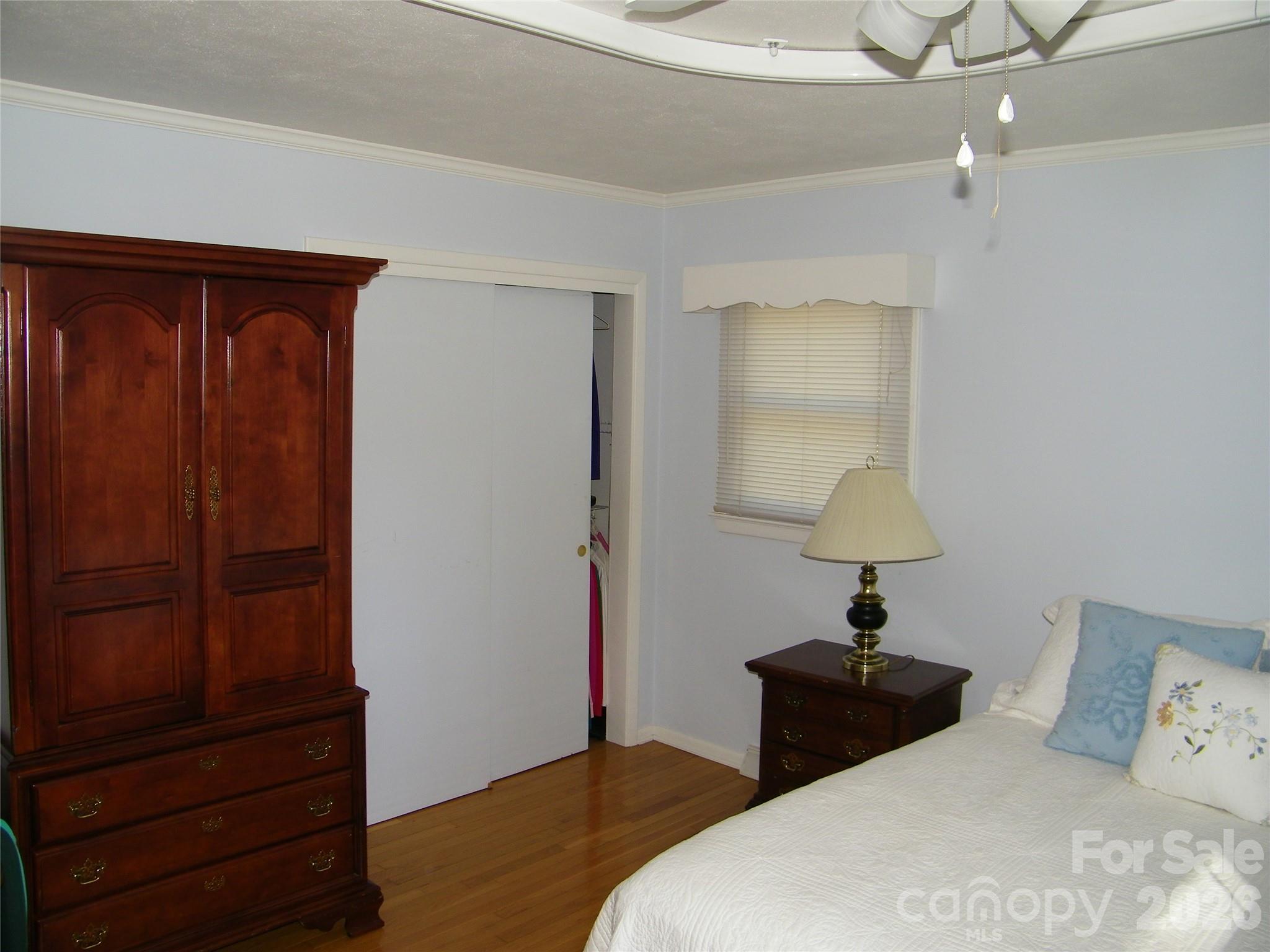 Single Family Residence at 214 Klondale Street, Rockwell, photo 14 of 28
