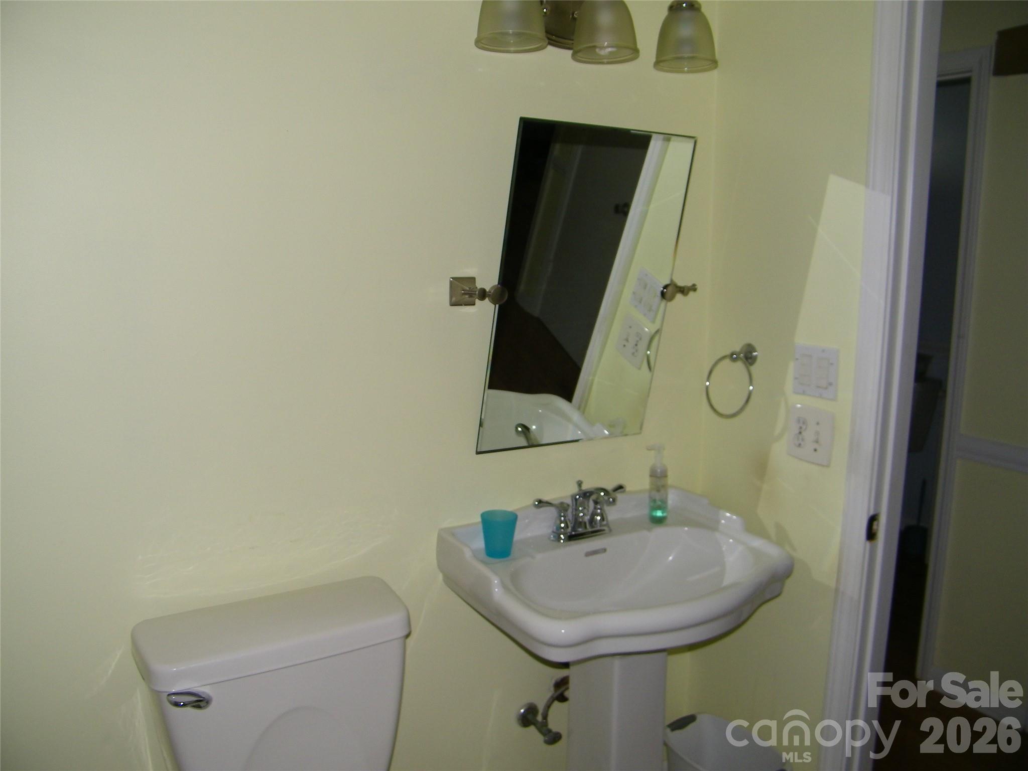 Single Family Residence at 214 Klondale Street, Rockwell, photo 20 of 28