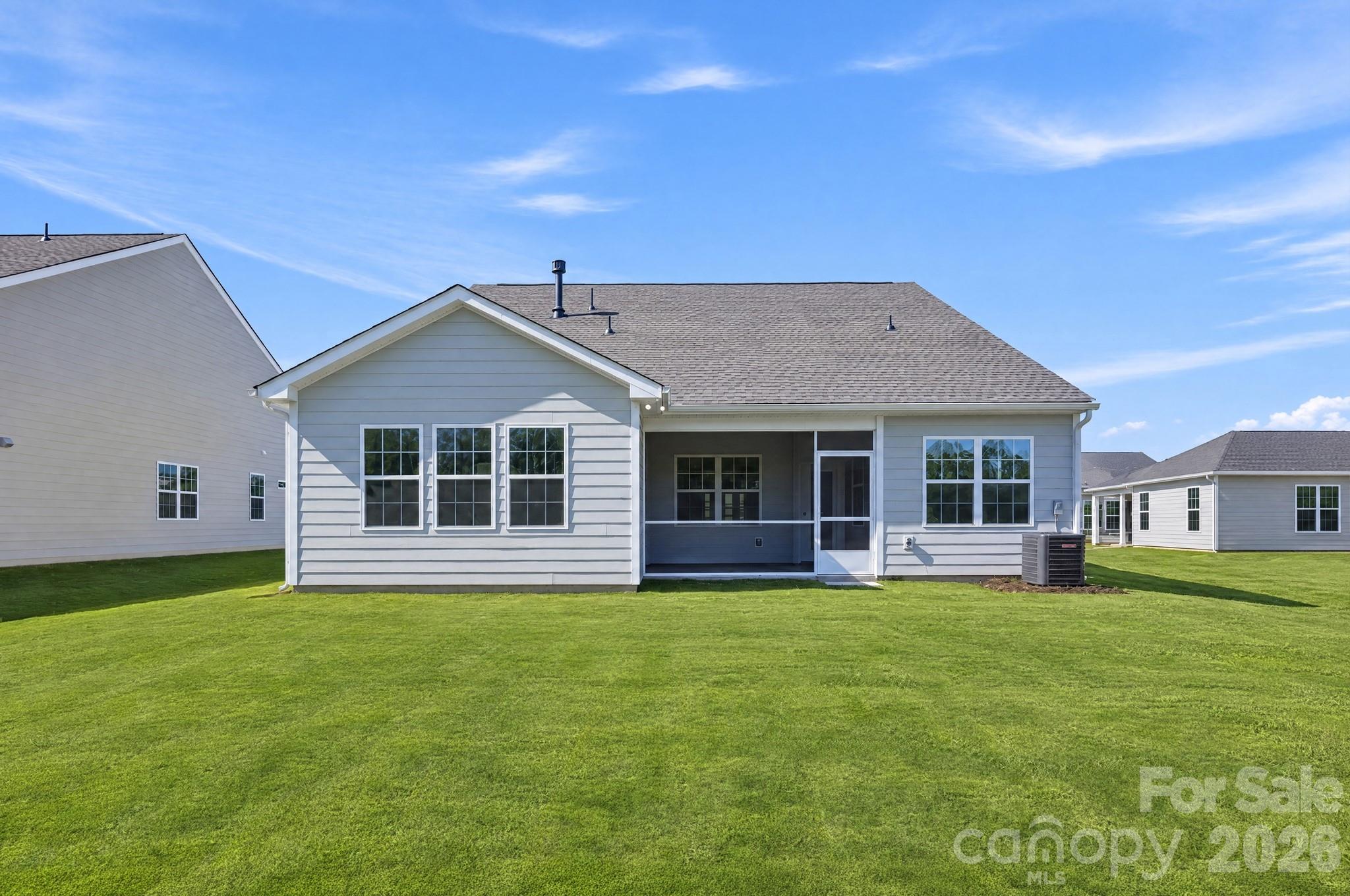 Single Family Residence at 6431 Turkey Roost Way, Lancaster, photo 6 of 31