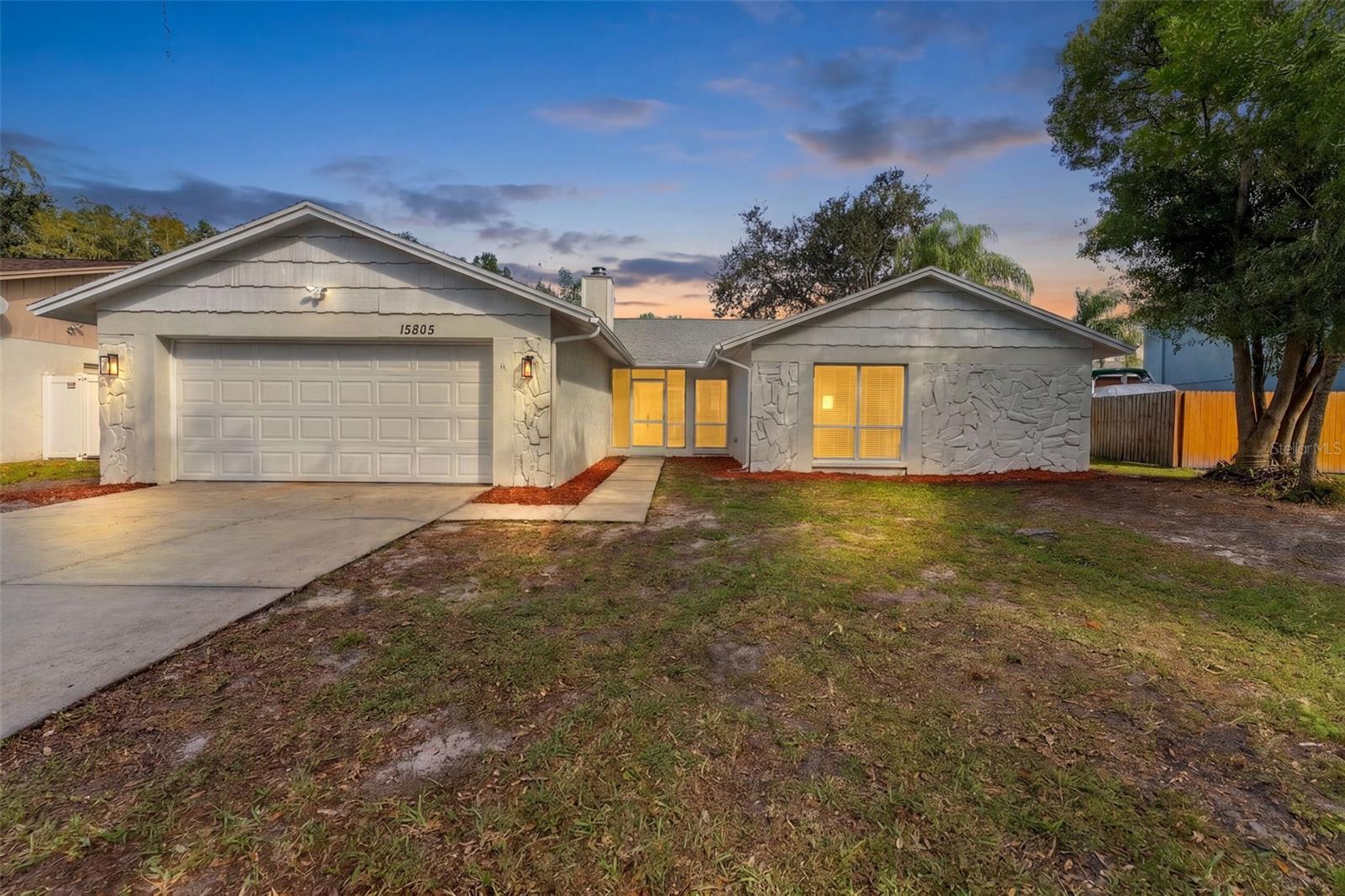 Single Family Residence at 15805 COUNTRY LAKE DR, TAMPA, photo 2 of 55