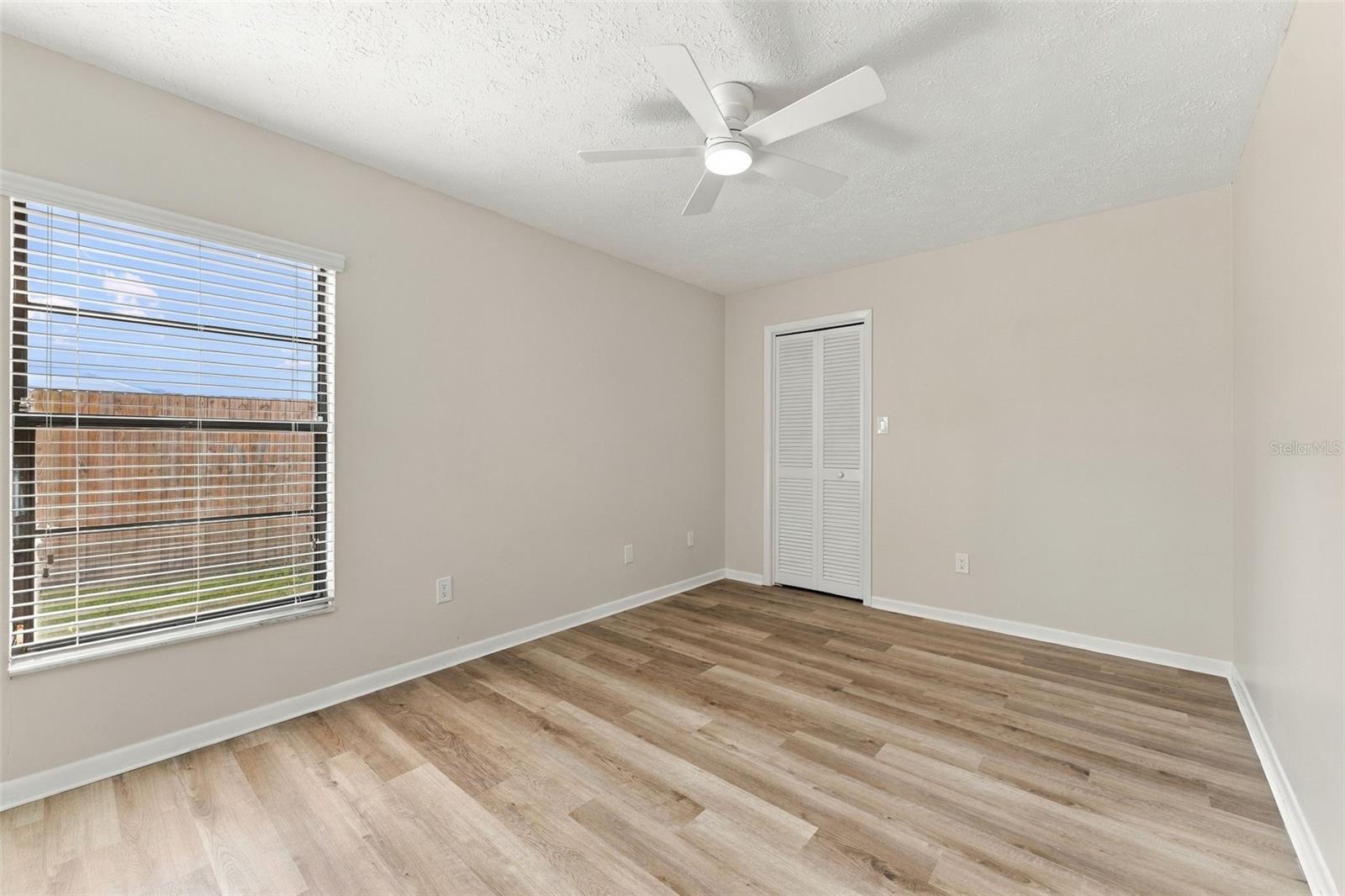 Single Family Residence at 15805 COUNTRY LAKE DR, TAMPA, photo 30 of 55
