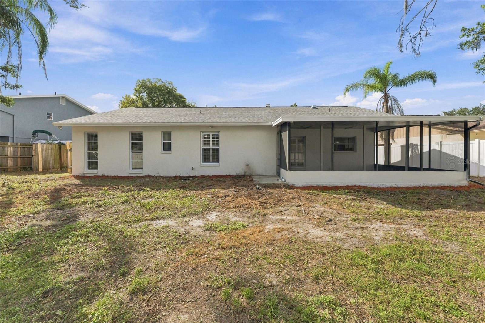 Single Family Residence at 15805 COUNTRY LAKE DR, TAMPA, photo 40 of 55