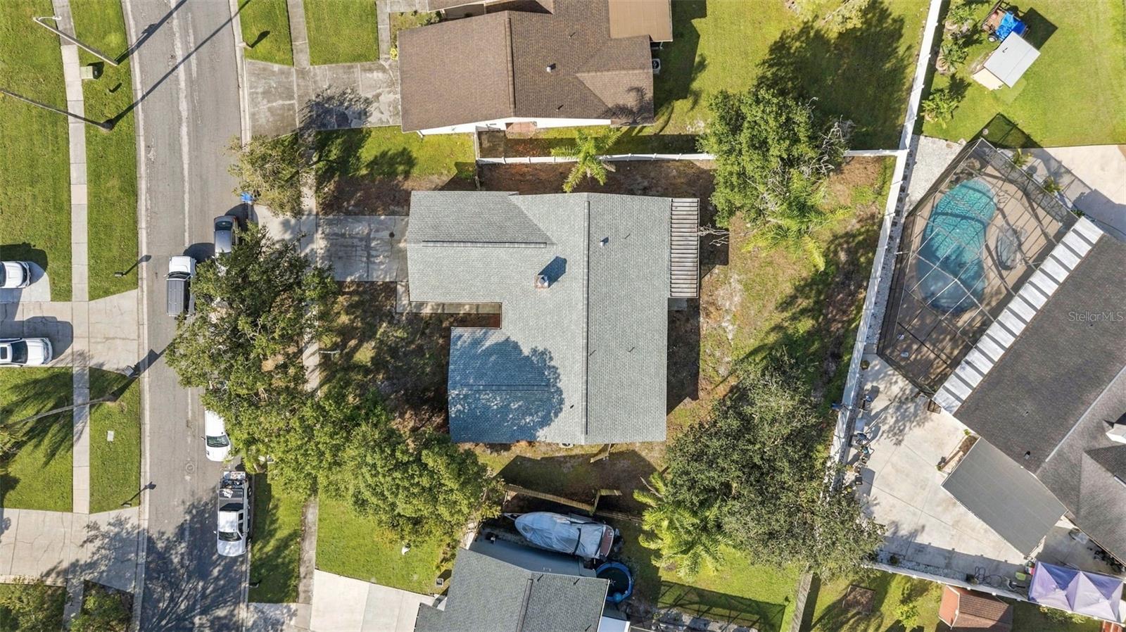 Single Family Residence at 15805 COUNTRY LAKE DR, TAMPA, photo 46 of 55