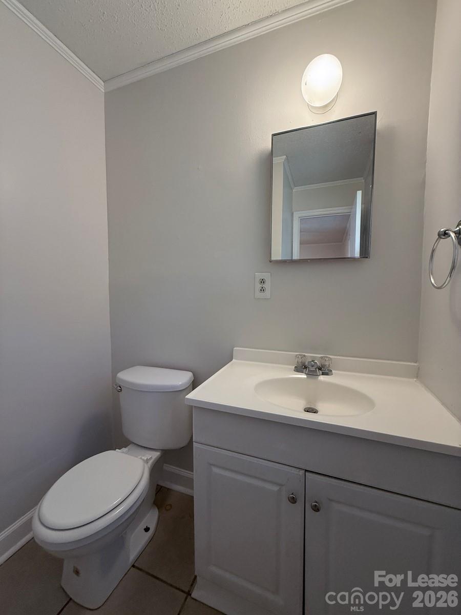 Single Family Residence at 119 Farmington Drive, Stanley, photo 7 of 11