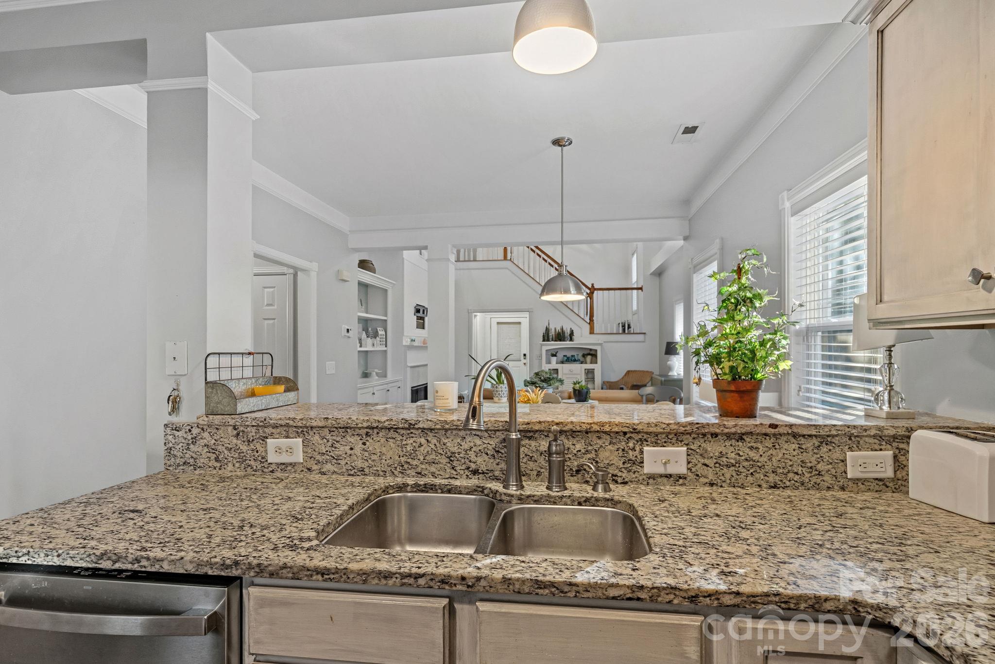 Townhouse at 14951 Alexander Place Drive, Huntersville, photo 13 of 24