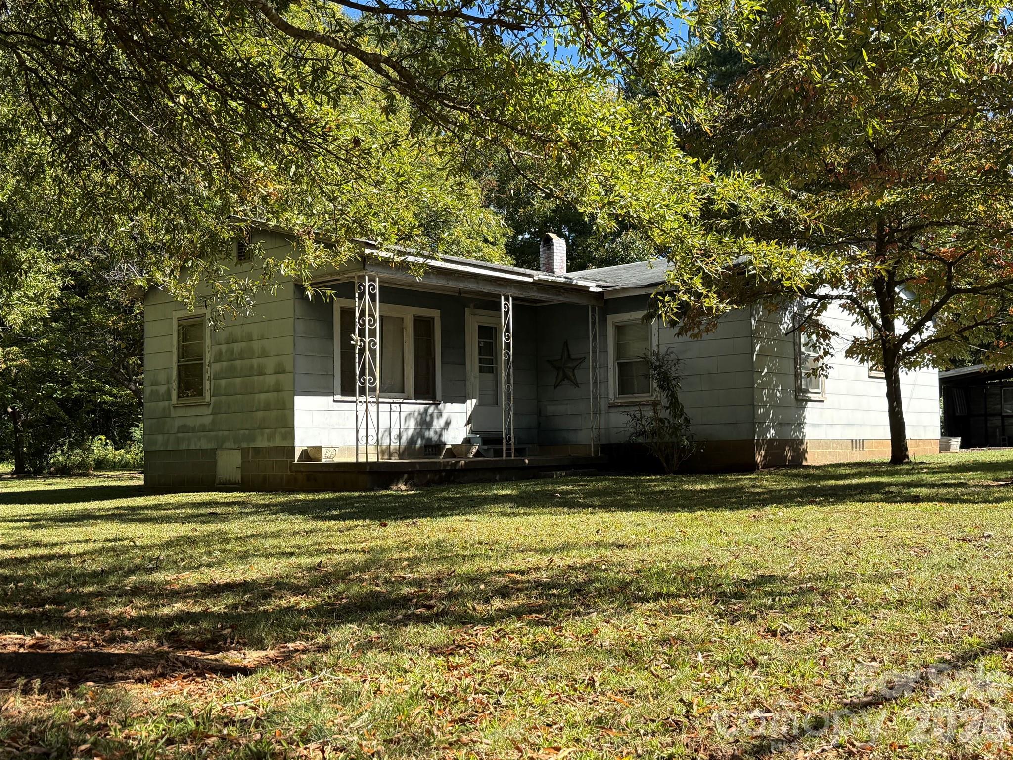 Single Family Residence at 270 Ted Lane, Salisbury, photo 3 of 24
