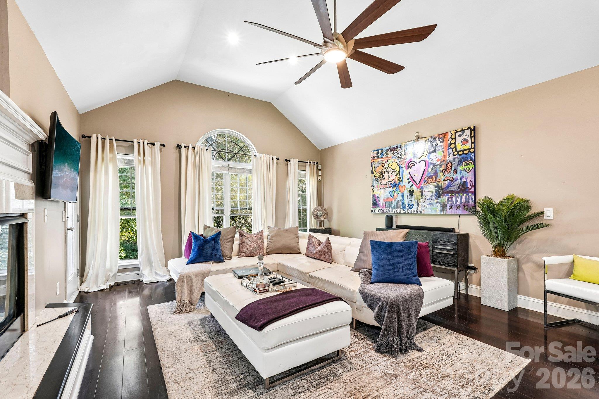 Single Family Residence at 1679 Sanridge Wind Lane, Charlotte, photo 9 of 45
