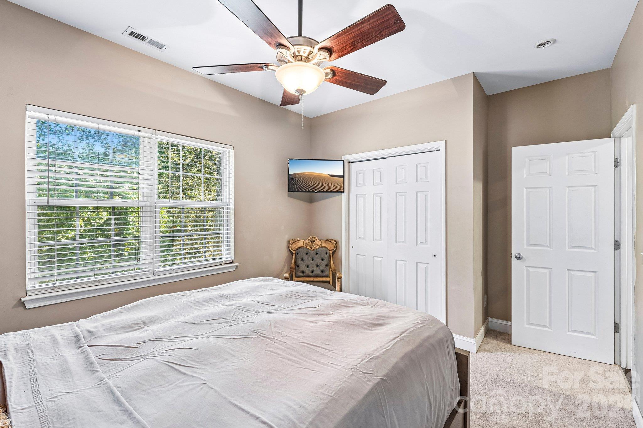 Single Family Residence at 1679 Sanridge Wind Lane, Charlotte, photo 33 of 45