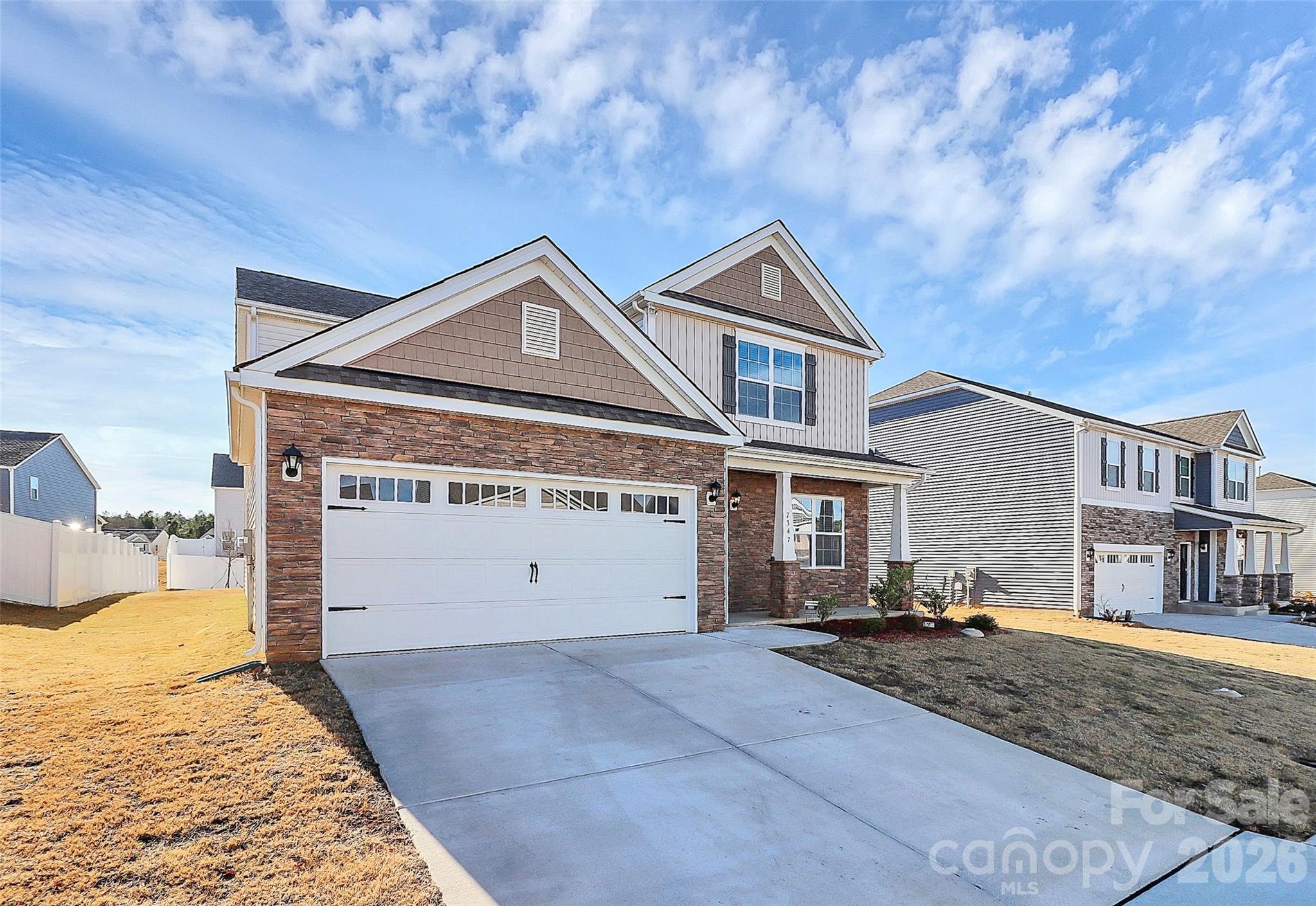 Single Family Residence at 7347 Teague Drive, Gastonia, photo 2 of 42