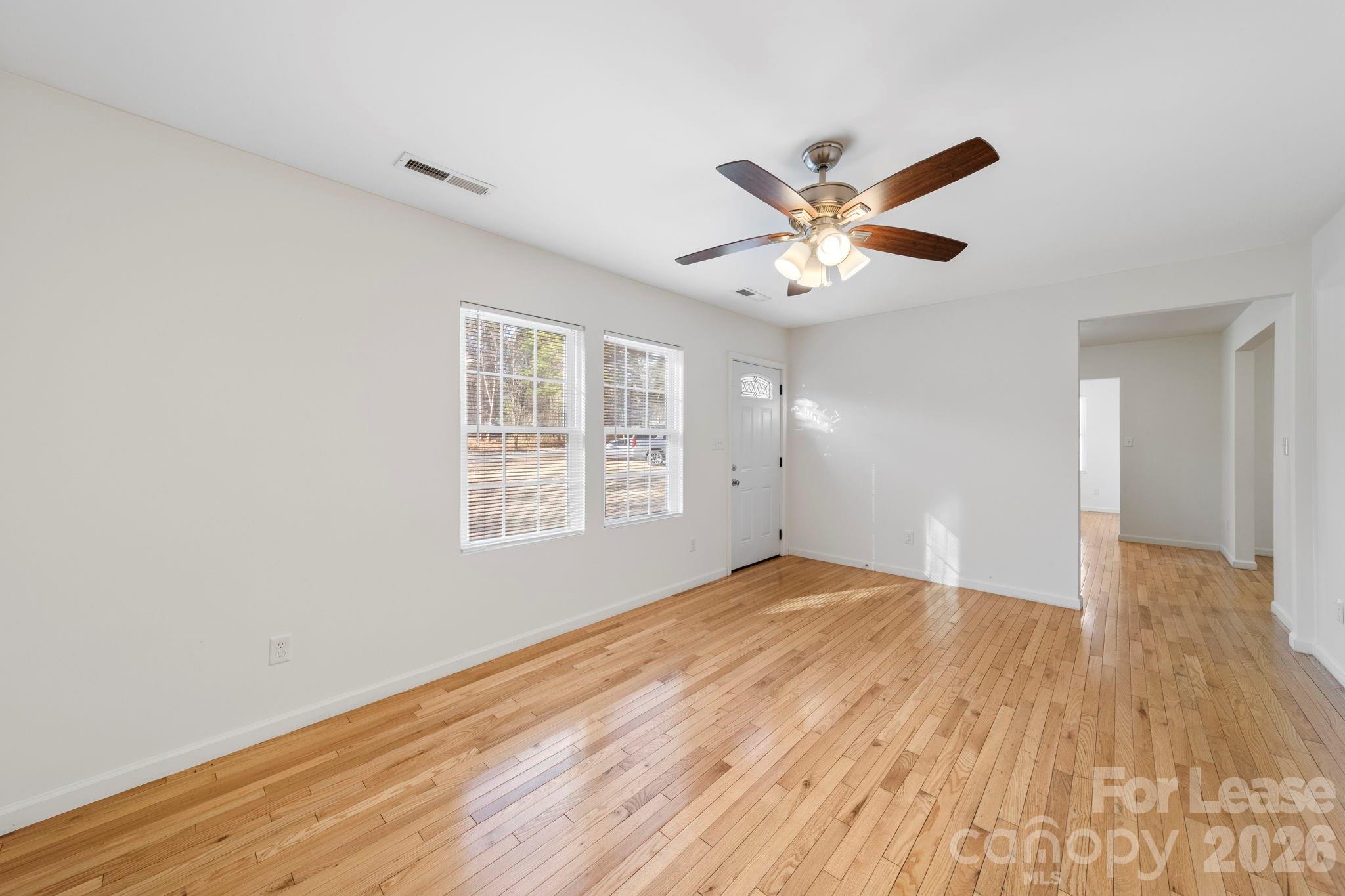Single Family Residence at 5309 Waxhaw Marvin Road, Waxhaw, photo 5 of 23