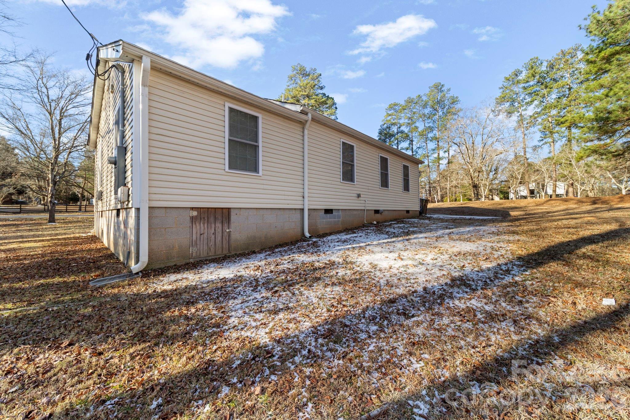Single Family Residence at 5309 Waxhaw Marvin Road, Waxhaw, photo 21 of 23
