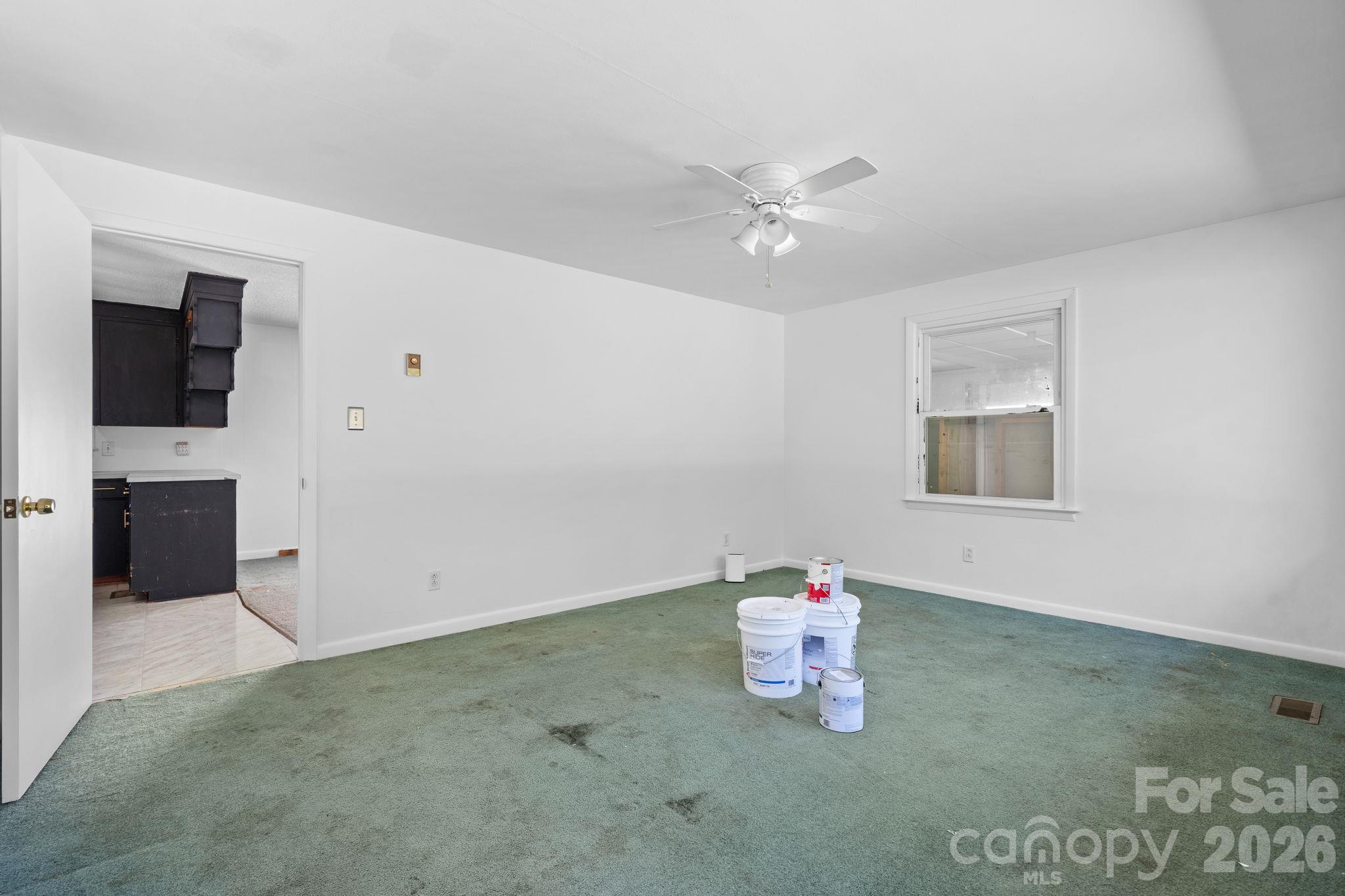 Single Family Residence at 2509 29th Street NE, Hickory, photo 2 of 47