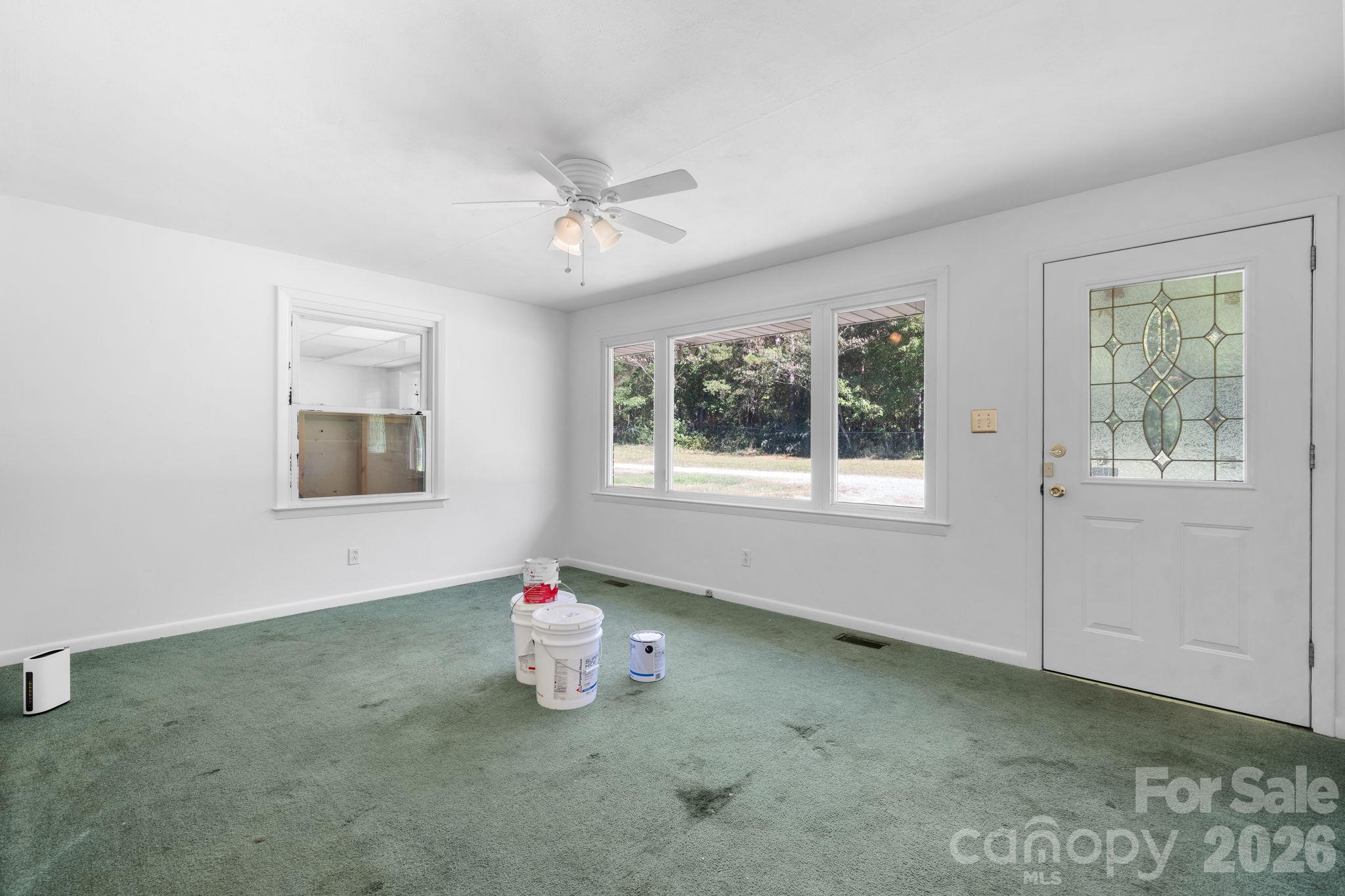 Single Family Residence at 2509 29th Street NE, Hickory, photo 3 of 47