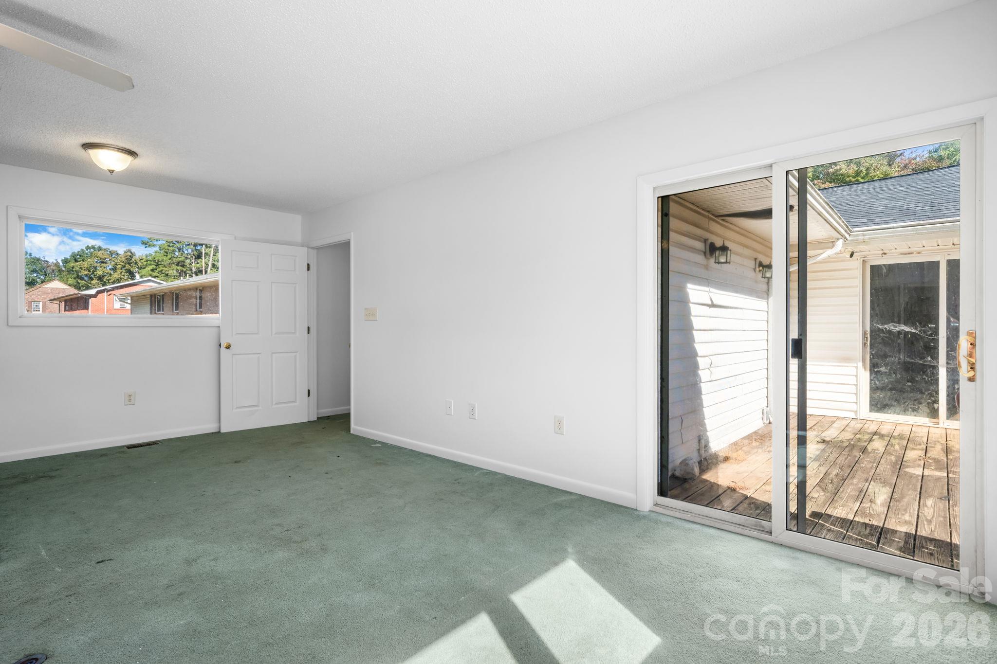 Single Family Residence at 2509 29th Street NE, Hickory, photo 21 of 47