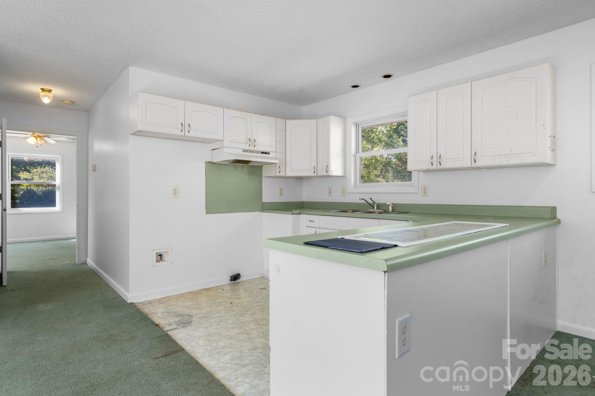 Single Family Residence at 2509 29th Street NE, Hickory, photo 22 of 47