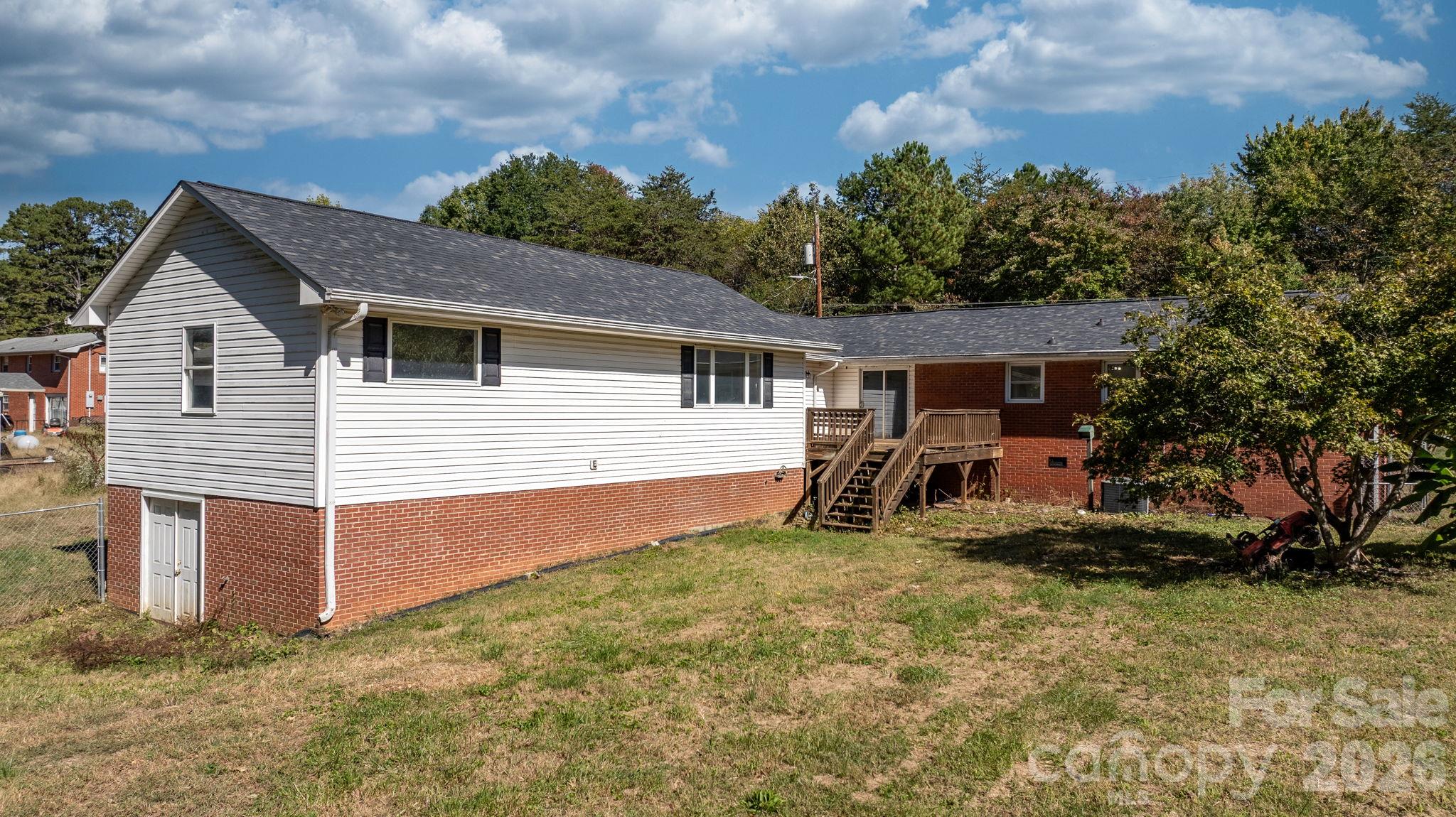 Single Family Residence at 2509 29th Street NE, Hickory, photo 38 of 47