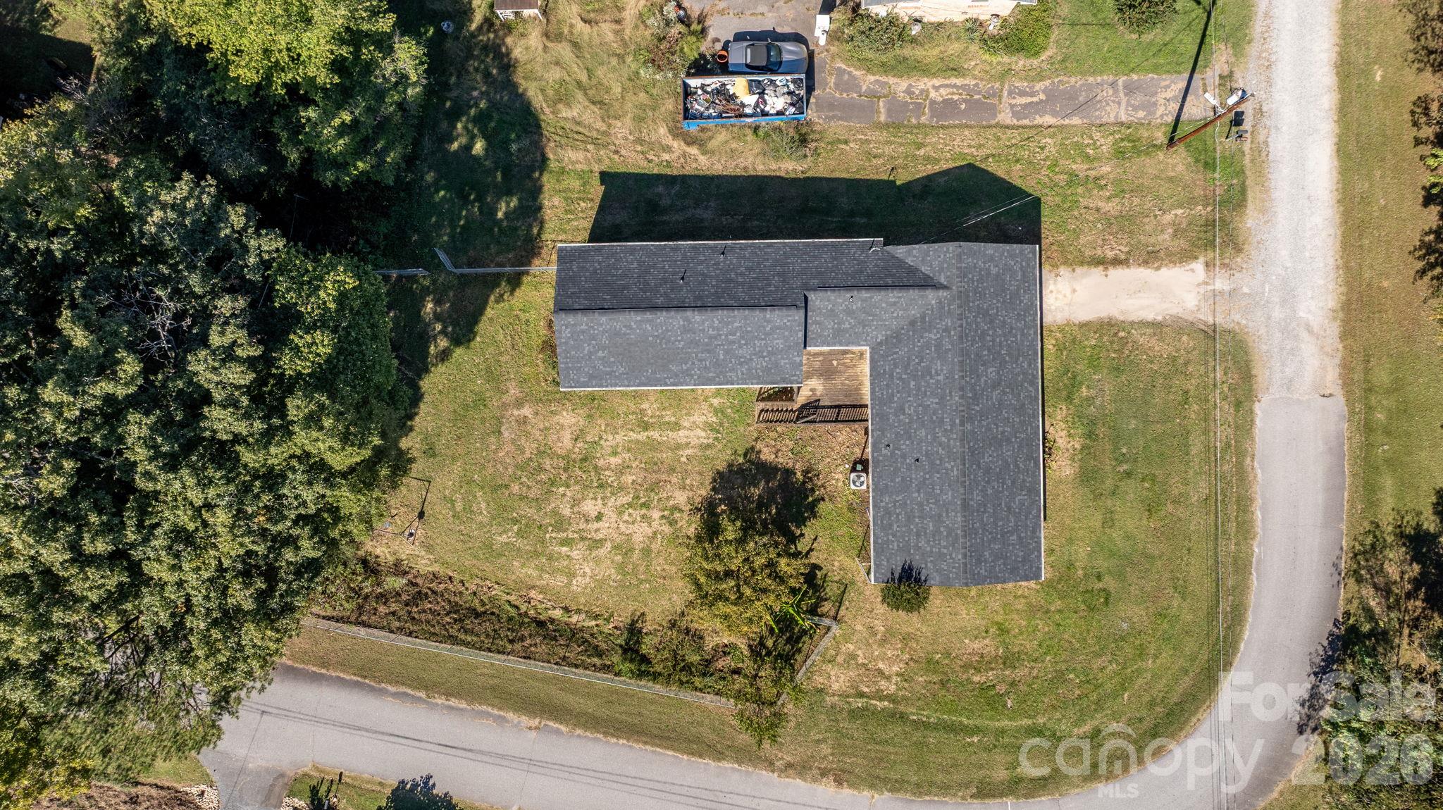 Single Family Residence at 2509 29th Street NE, Hickory, photo 44 of 47