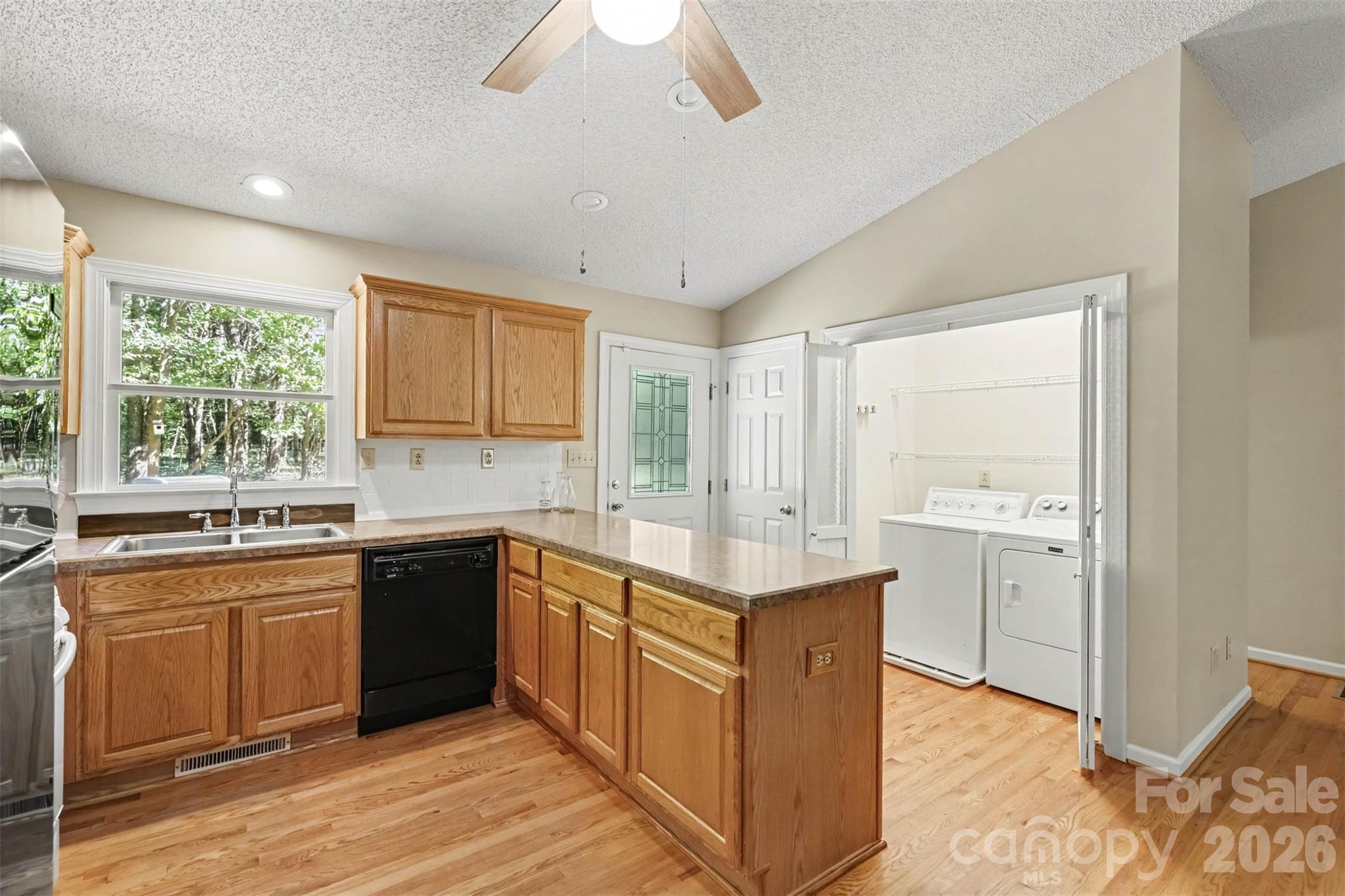 Kitchen - 7605 Hedrick Circle, Huntersville