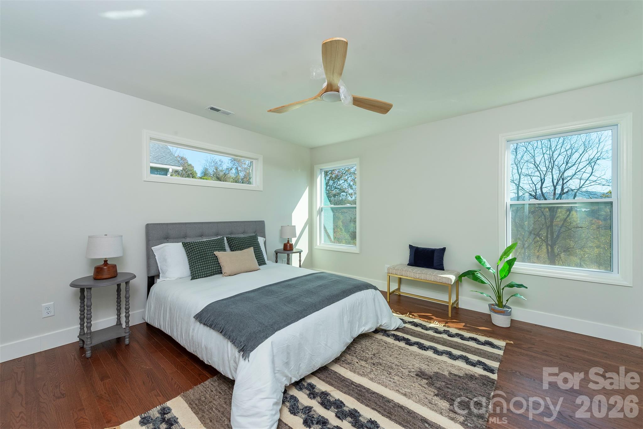 Single Family Residence at 14 Crestfield Avenue, Asheville, photo 12 of 29