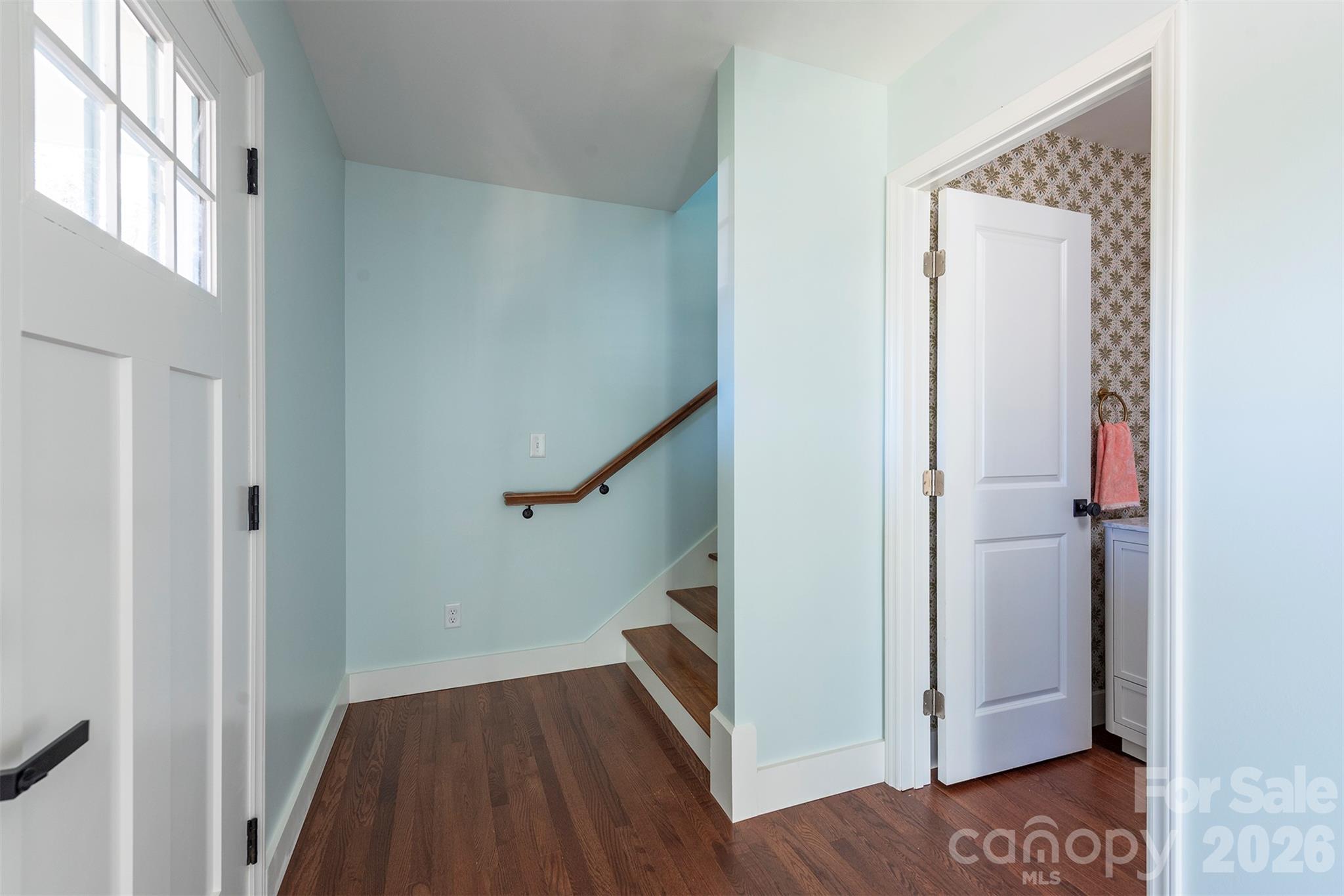 Single Family Residence at 14 Crestfield Avenue, Asheville, photo 15 of 29
