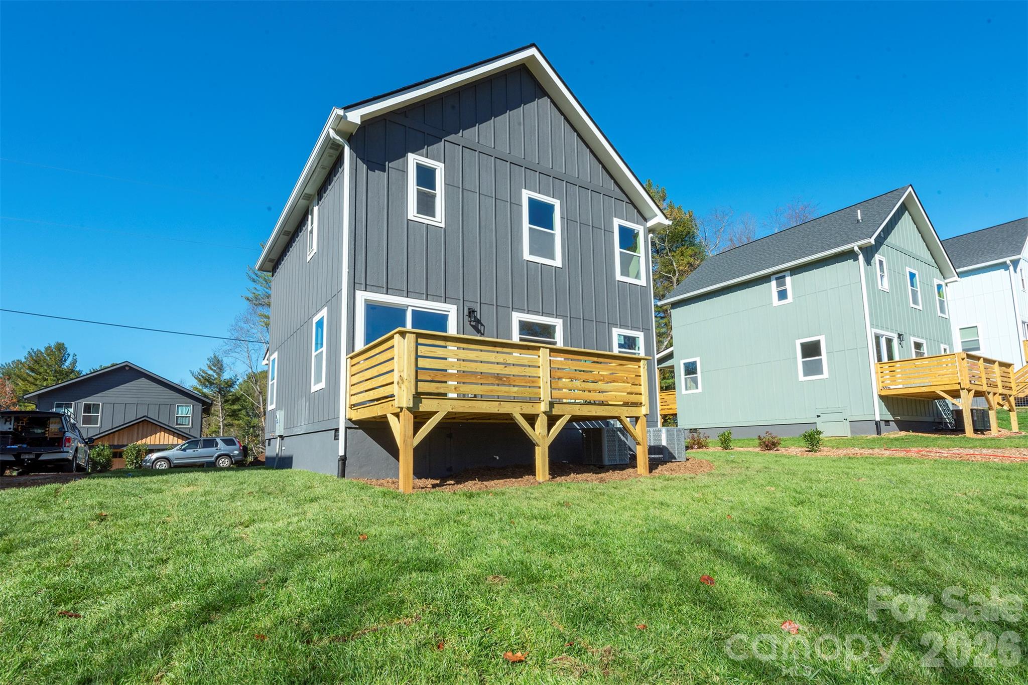 Single Family Residence at 14 Crestfield Avenue, Asheville, photo 27 of 29