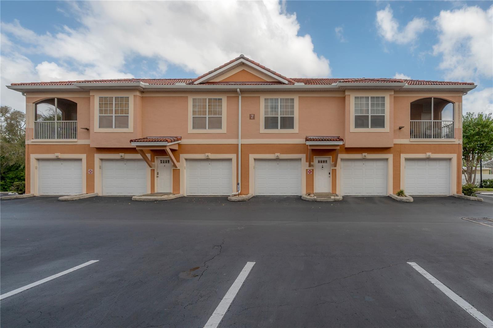 5000 CULBREATH KEY WAY #7-702
