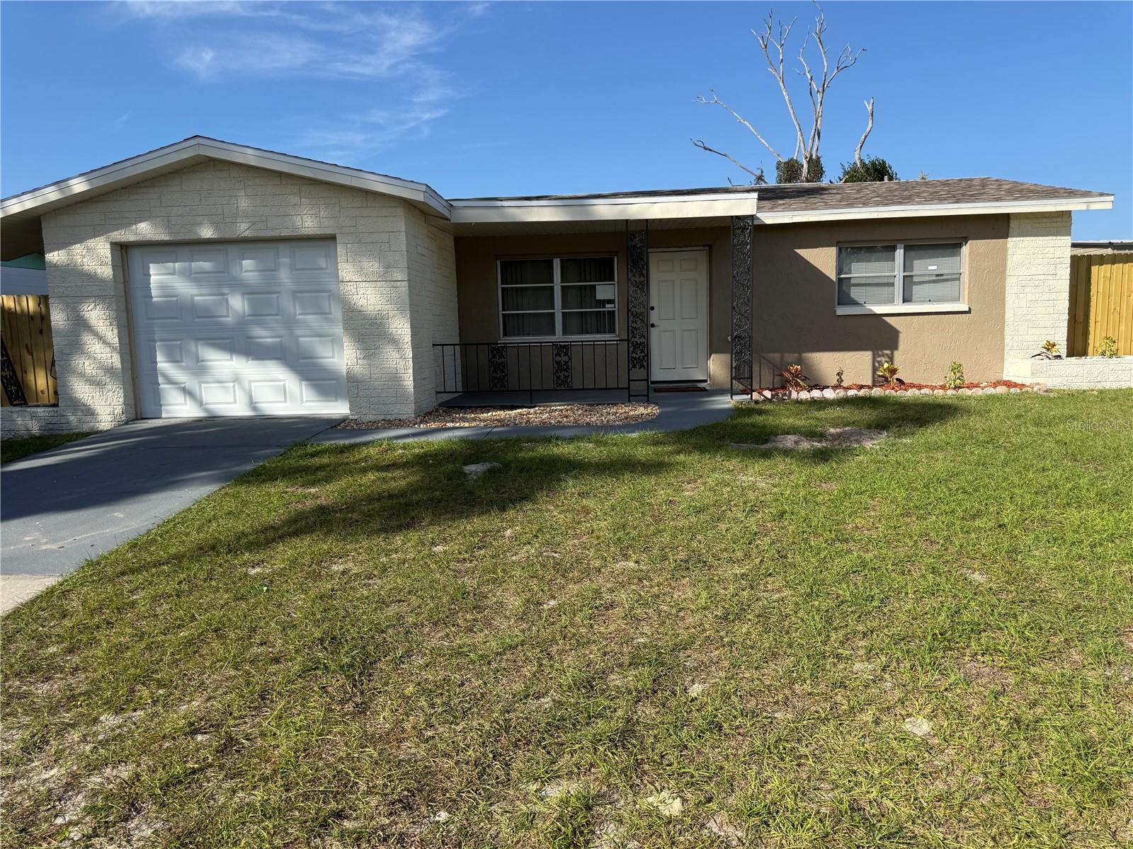 Single Family Residence at 8019 COLTON DR, PORT RICHEY, photo 32 of 38