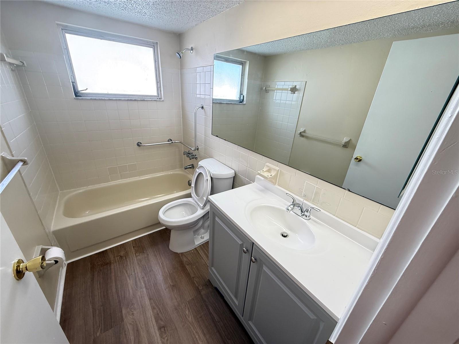 Single Family Residence at 8019 COLTON DR, PORT RICHEY, photo 7 of 38
