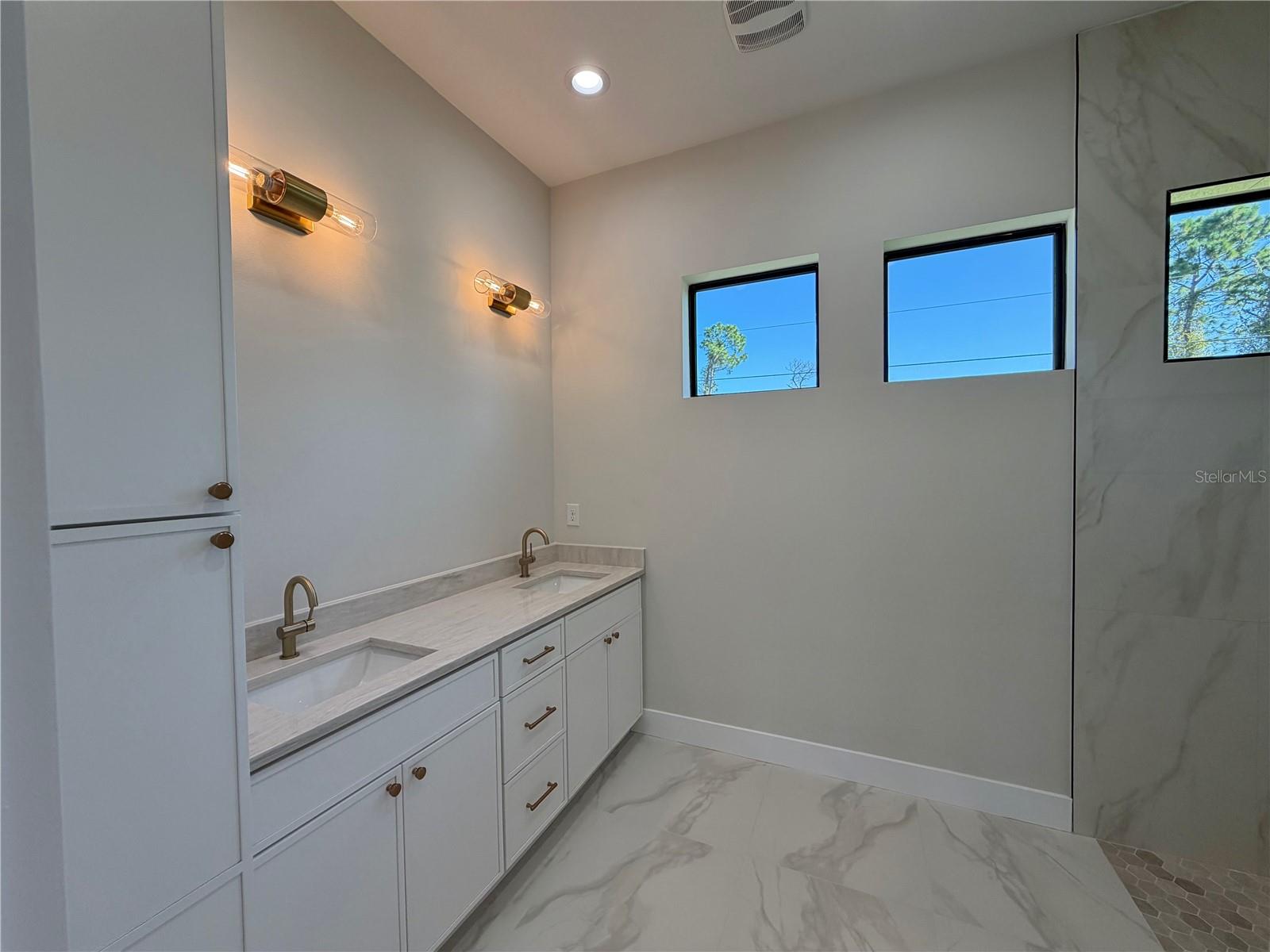 Single Family Residence at 2617 SNOWFLAKE LN, NORTH PORT, photo 16 of 24