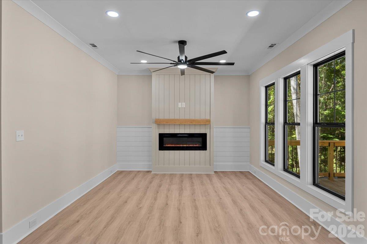 Single Family Residence at 210 Birchwood Lane, Mocksville, photo 10 of 48