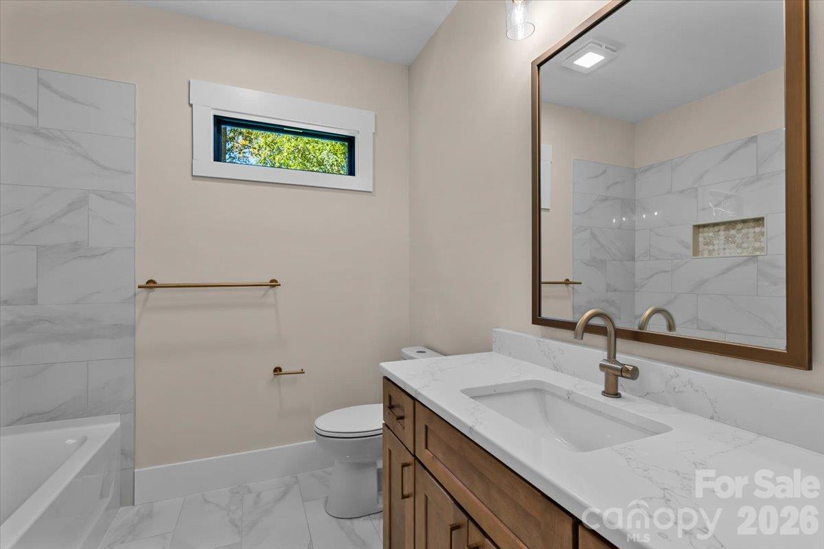 Single Family Residence at 210 Birchwood Lane, Mocksville, photo 32 of 48