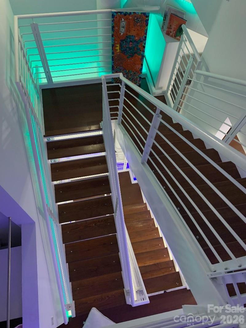 Condominium at 3123 Davidson Street, Charlotte, photo 4 of 4